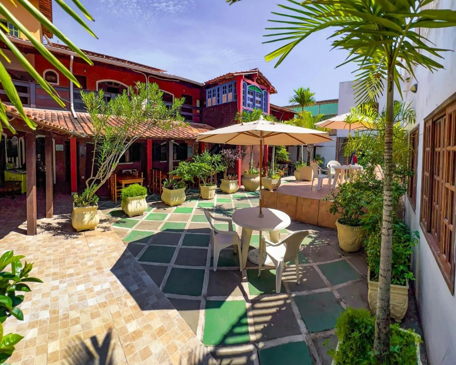 Garden in Pousada Porto Praia