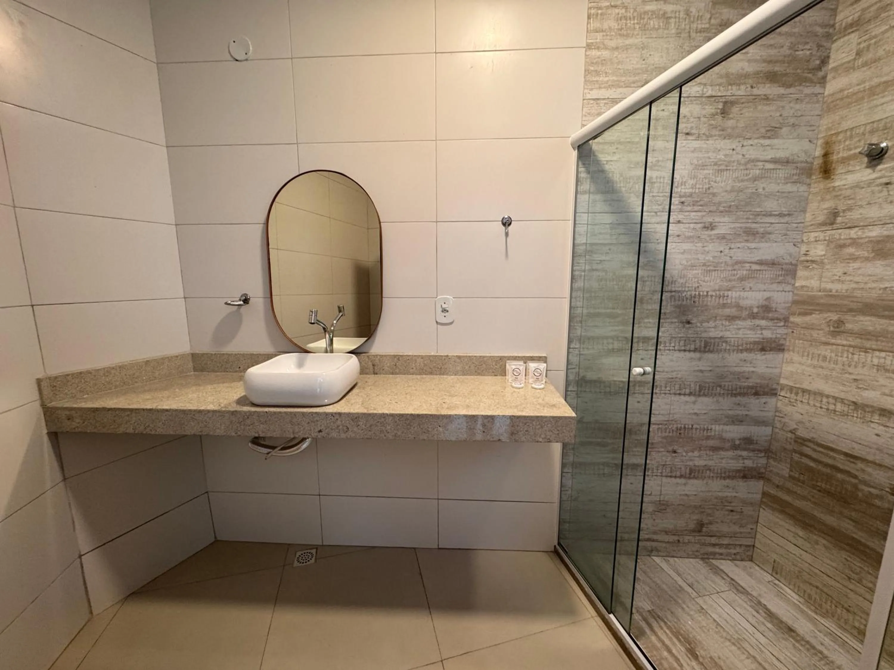 Bathroom in Pousada Porto Praia