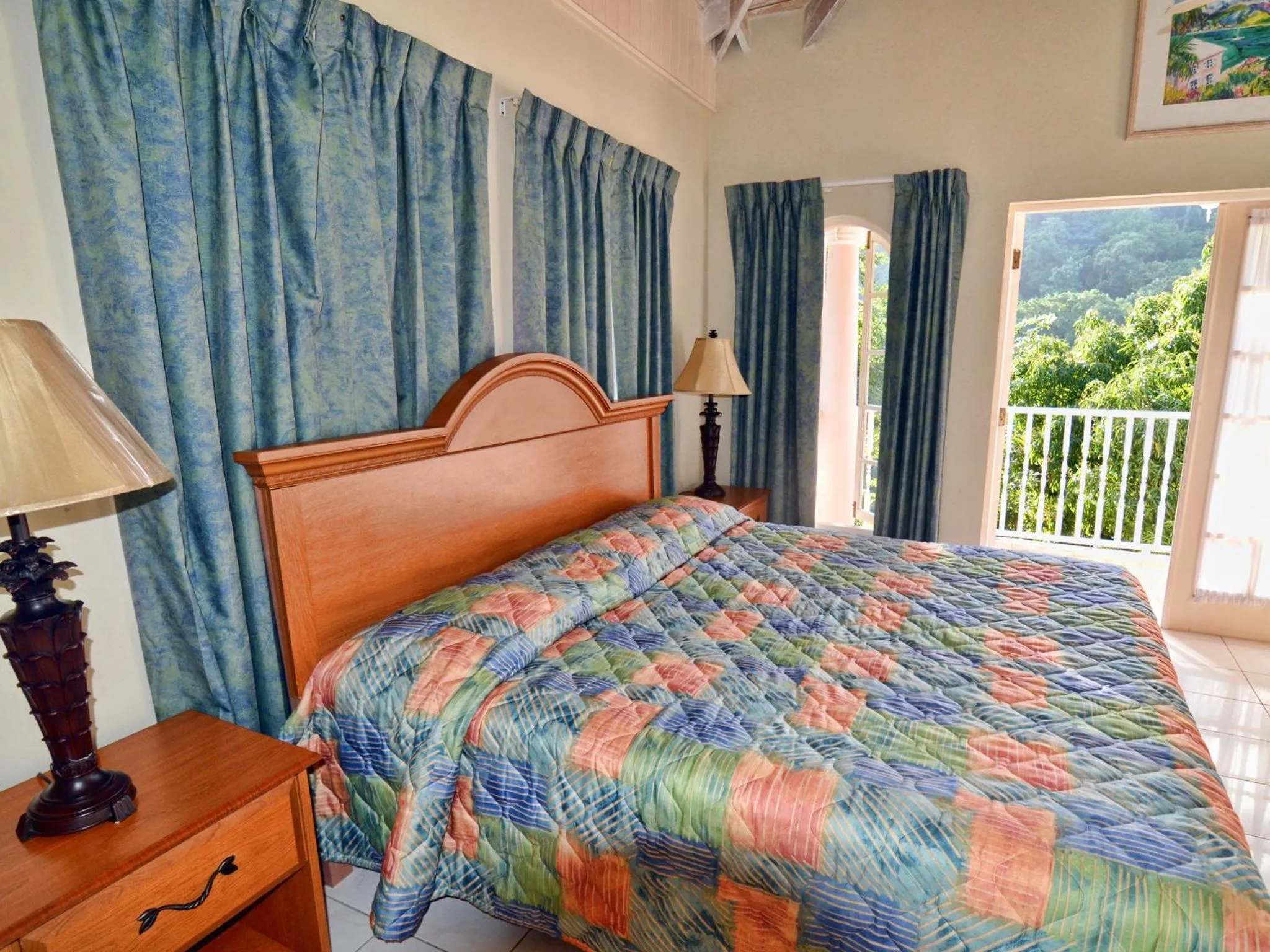 Bedroom, Bed in Tropical Lagoon Resort