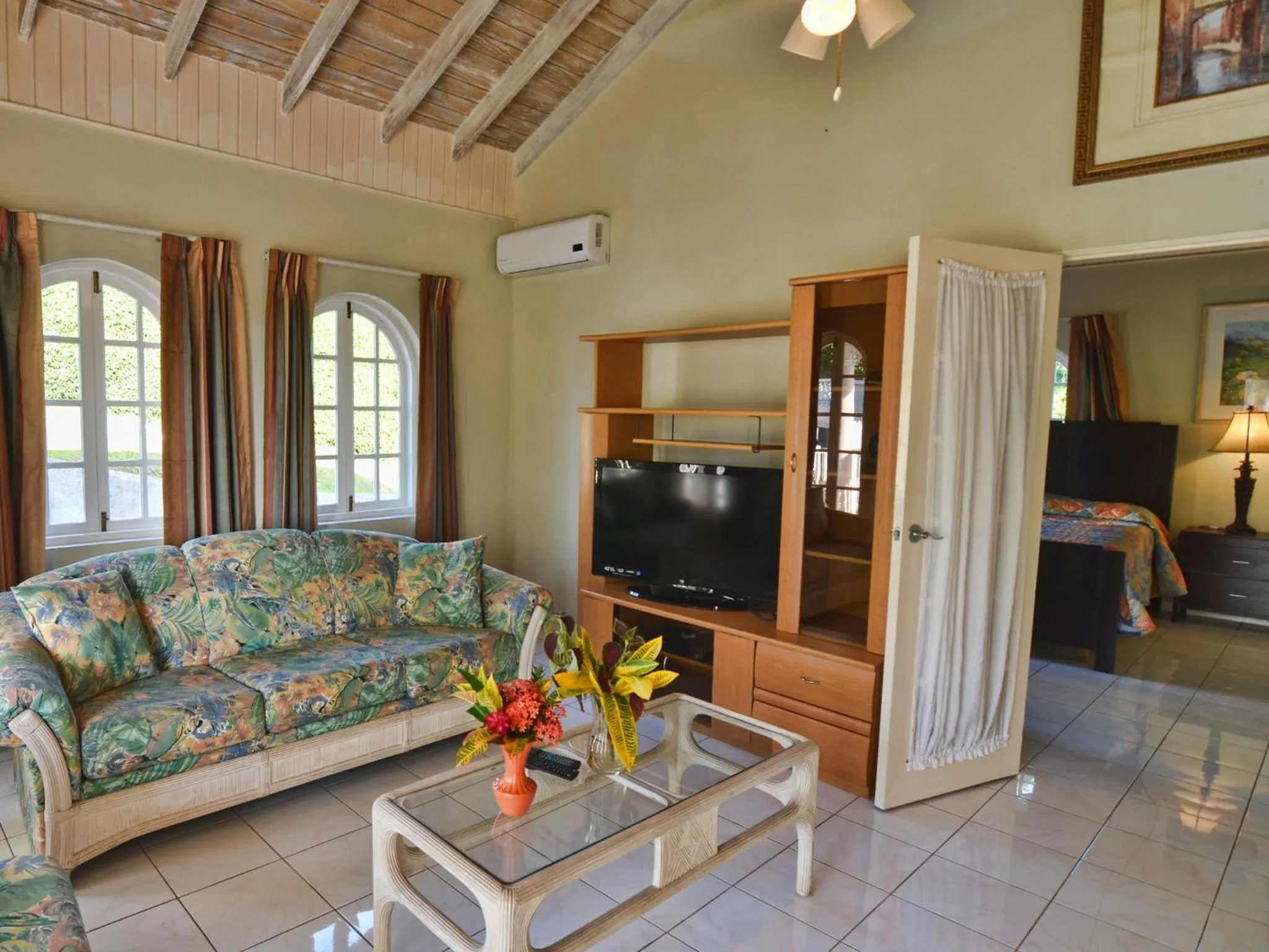 Living room in Tropical Lagoon Resort