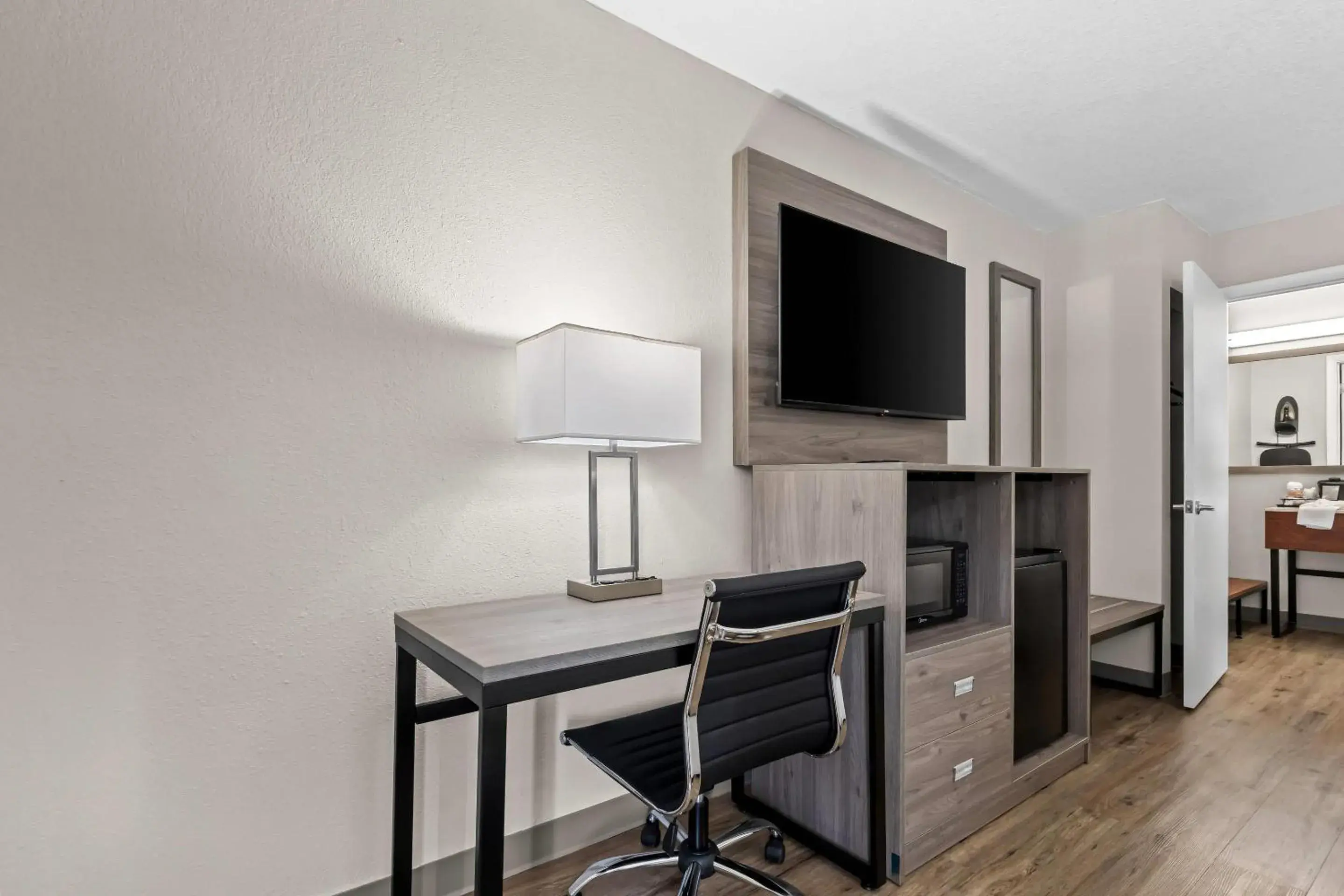 Bedroom in Quality Inn & Suites Ocala I-75 Bedroom in Quality Inn & Suites Ocala I-75