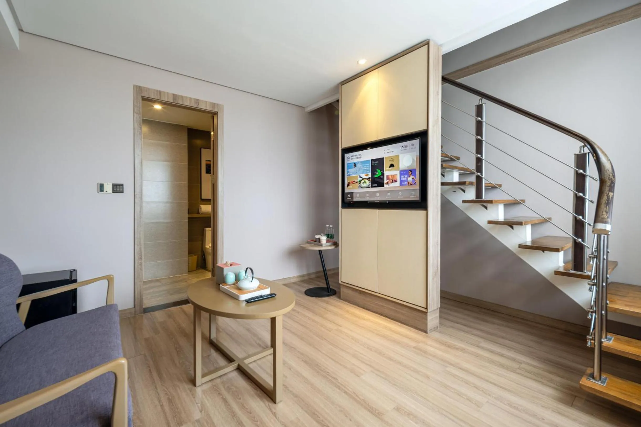 Atour Hotel (Shanghai International Tourism and Resorts Zone XiuYan Road)