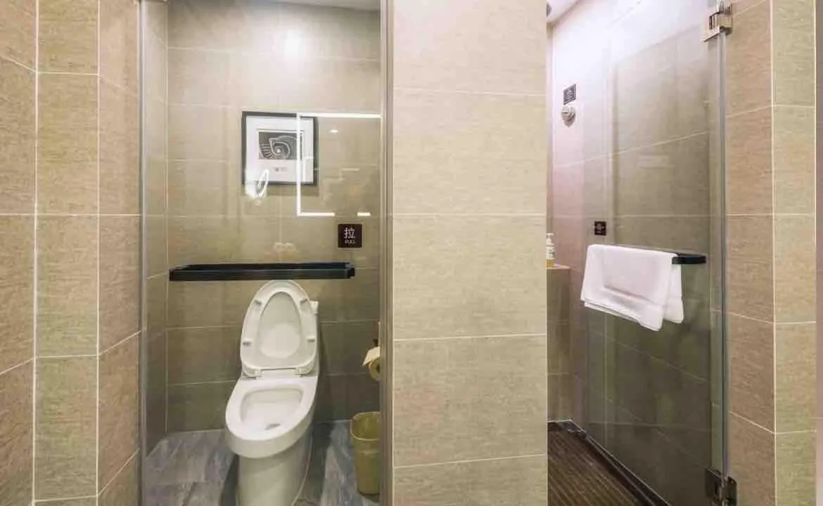 Atour Hotel (Shanghai International Tourism and Resorts Zone XiuYan Road)