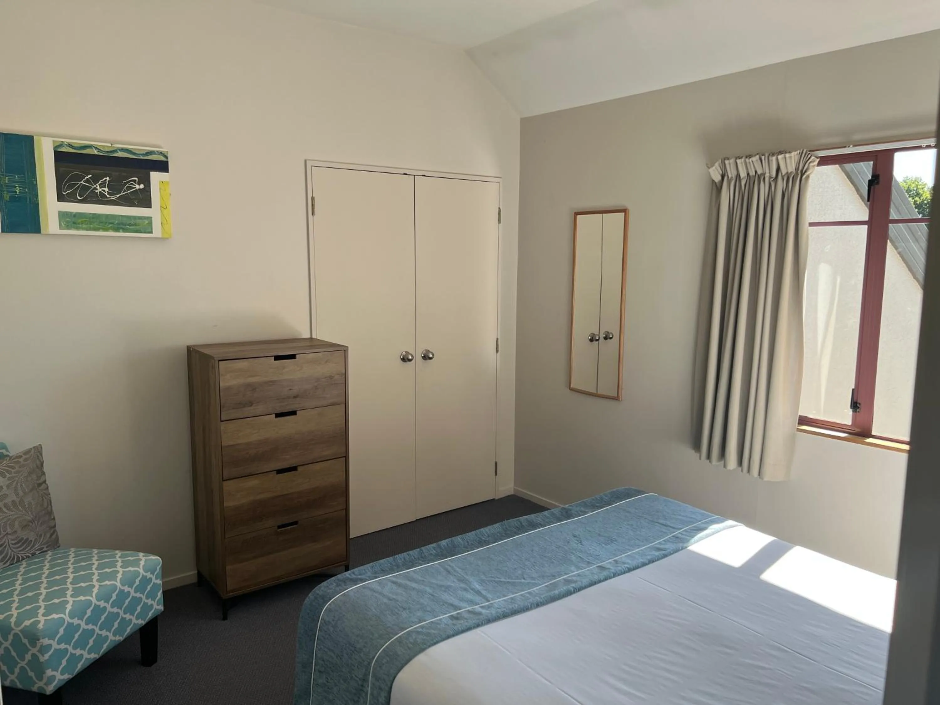 Bed in Quality Inn Acapulco Taupo