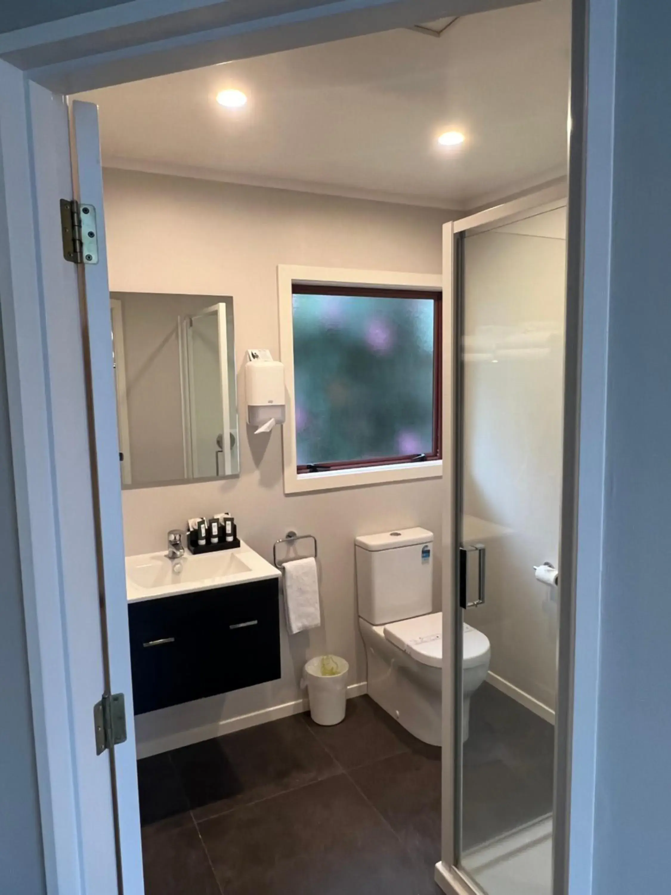 Private Garden Studio in Quality Inn Acapulco Taupo Private Garden Studio in Quality Inn Acapulco Taupo