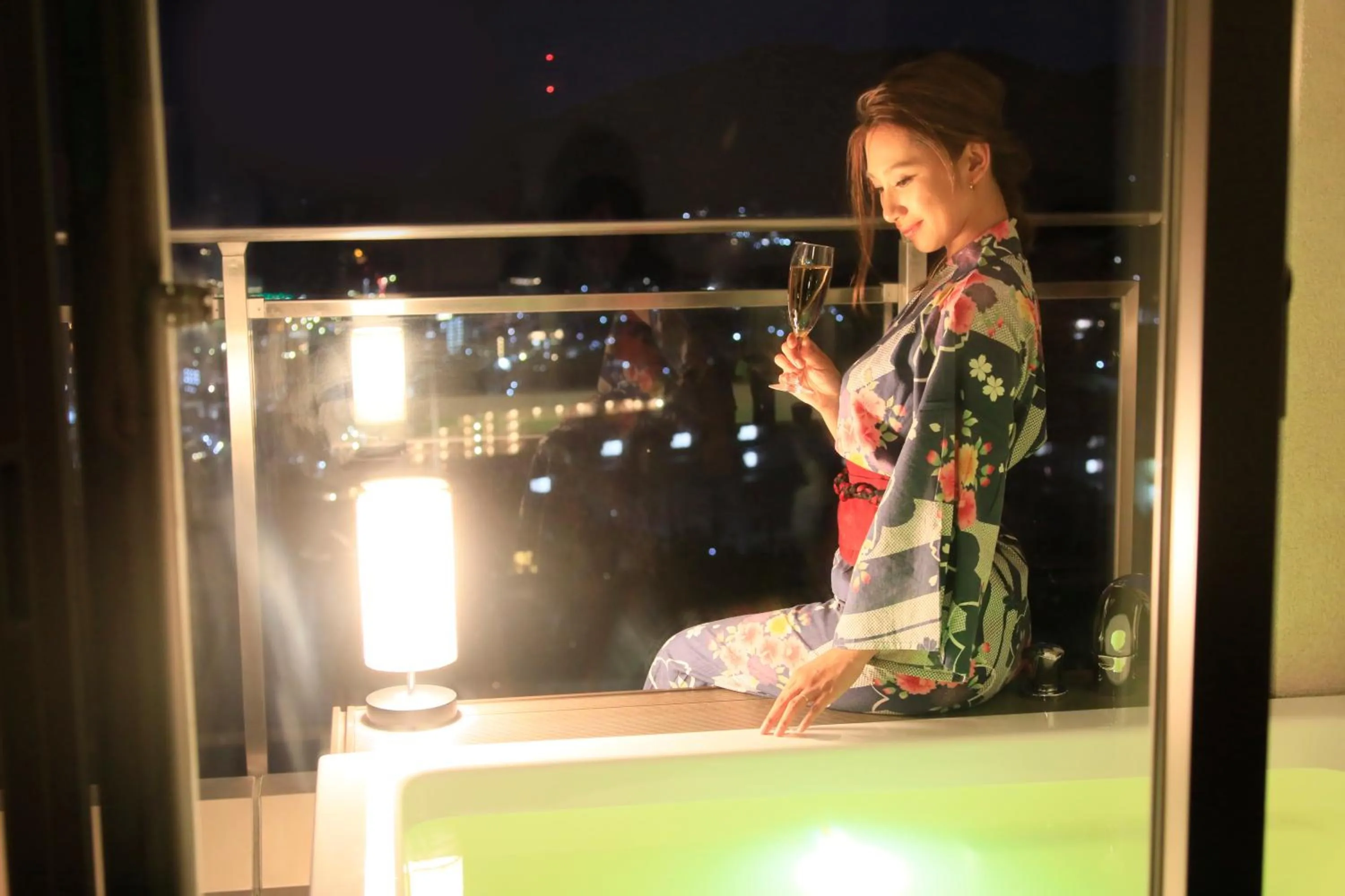 Photo of the whole room in Atami Fuga