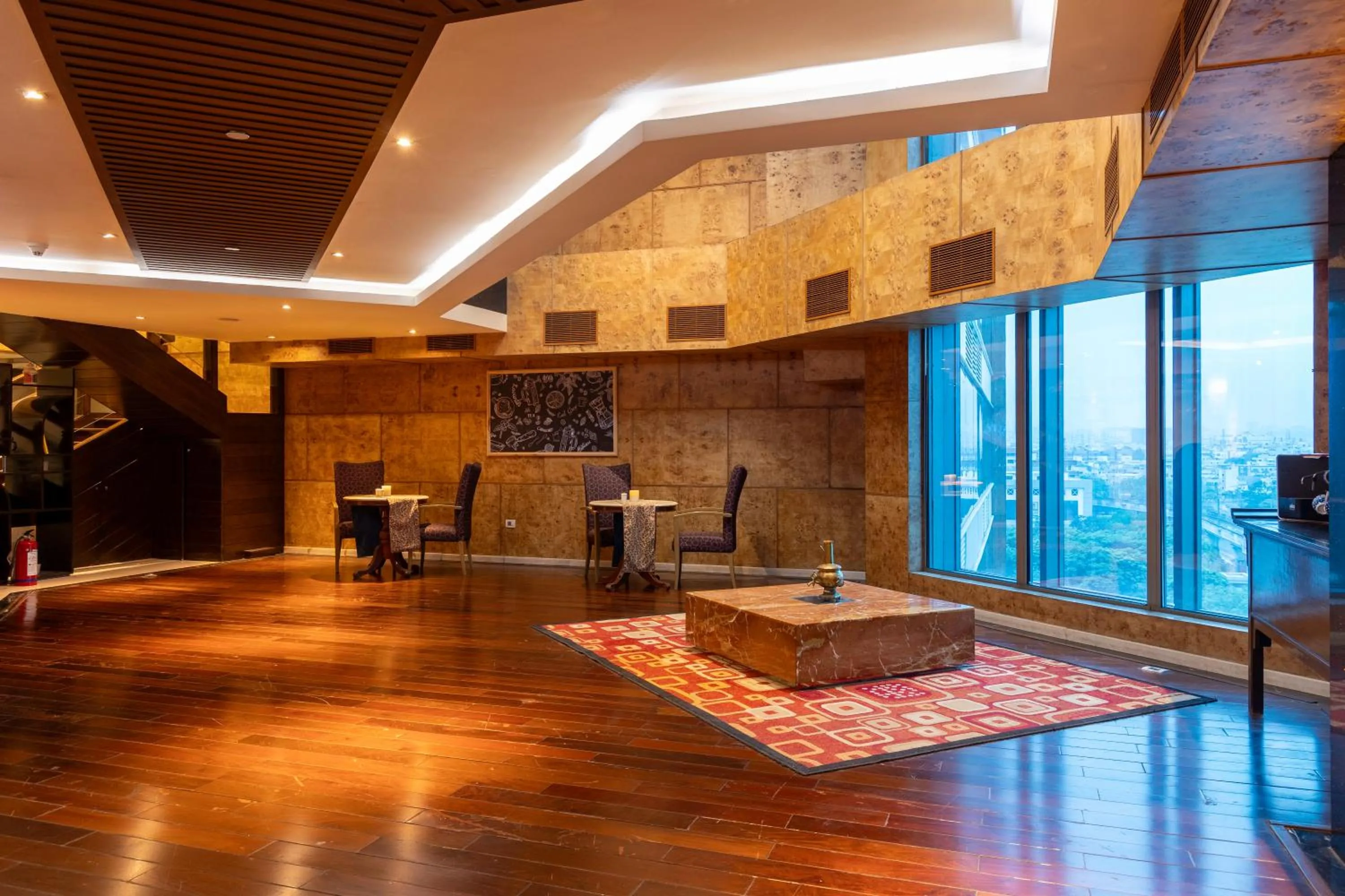 Vivanta Hyderabad, Begumpet