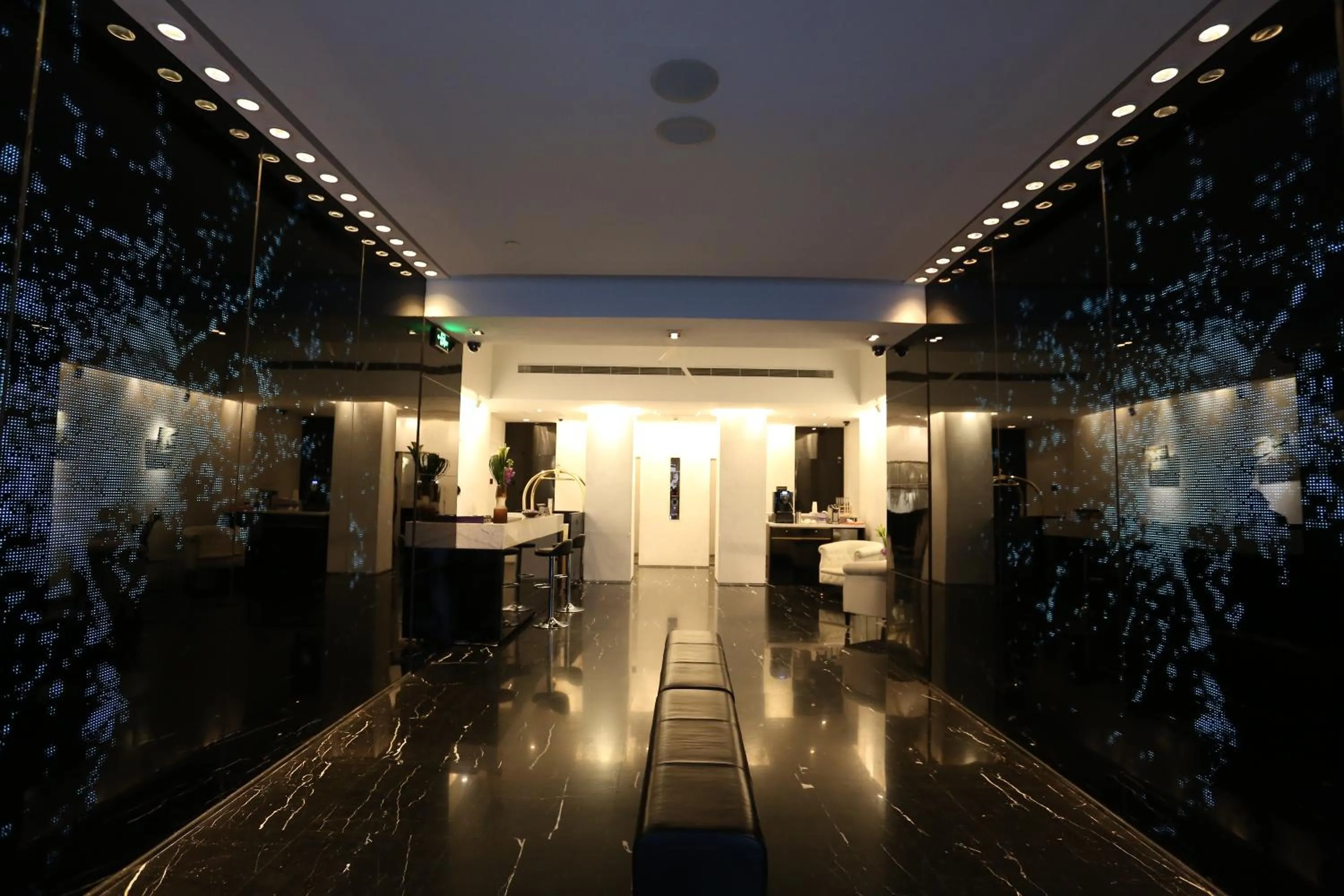Lobby or reception in JingLai Bushe Hotel Bund Nanjing West Road Shanghai