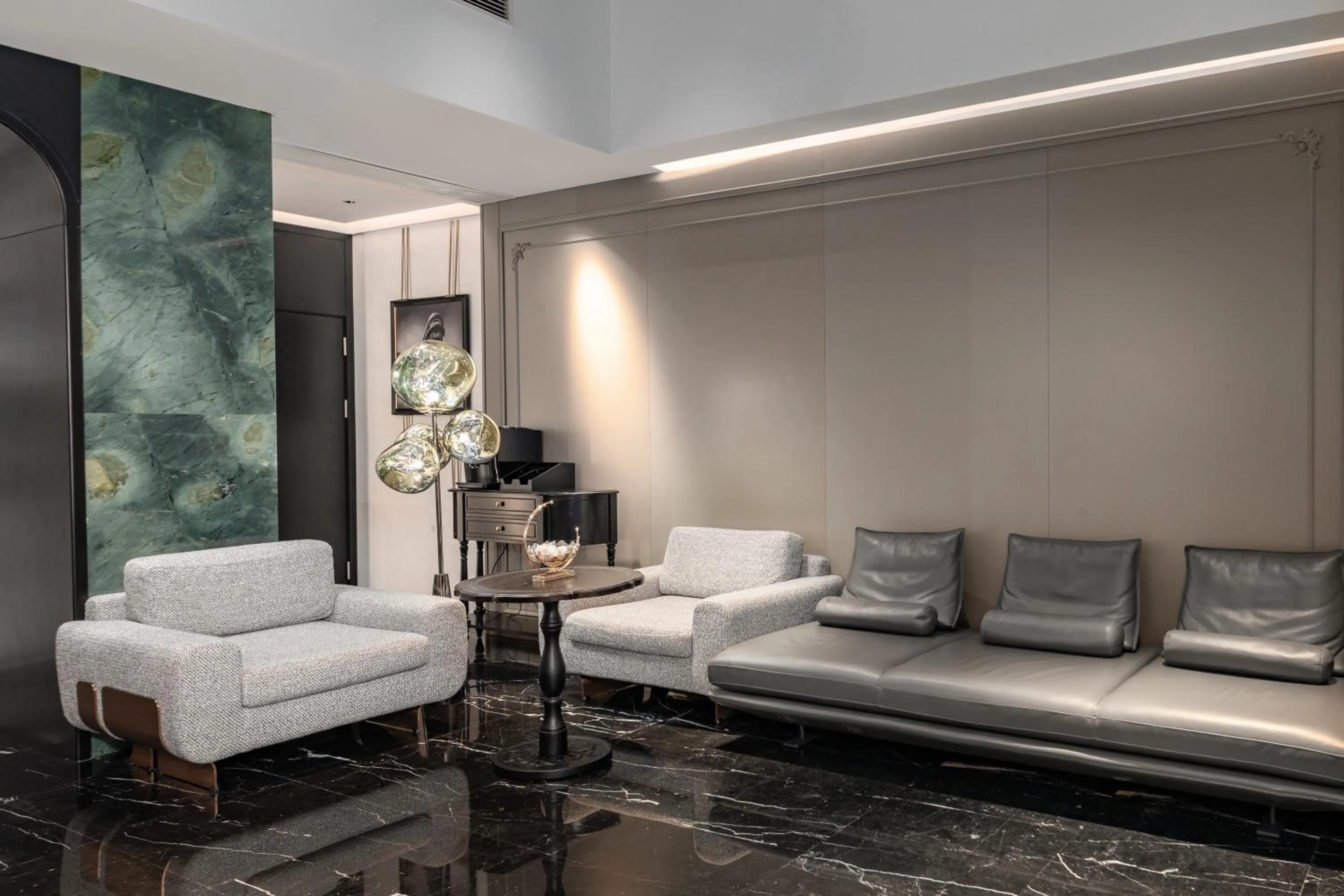 Living room in JingLai Bushe Hotel Bund Nanjing West Road Shanghai