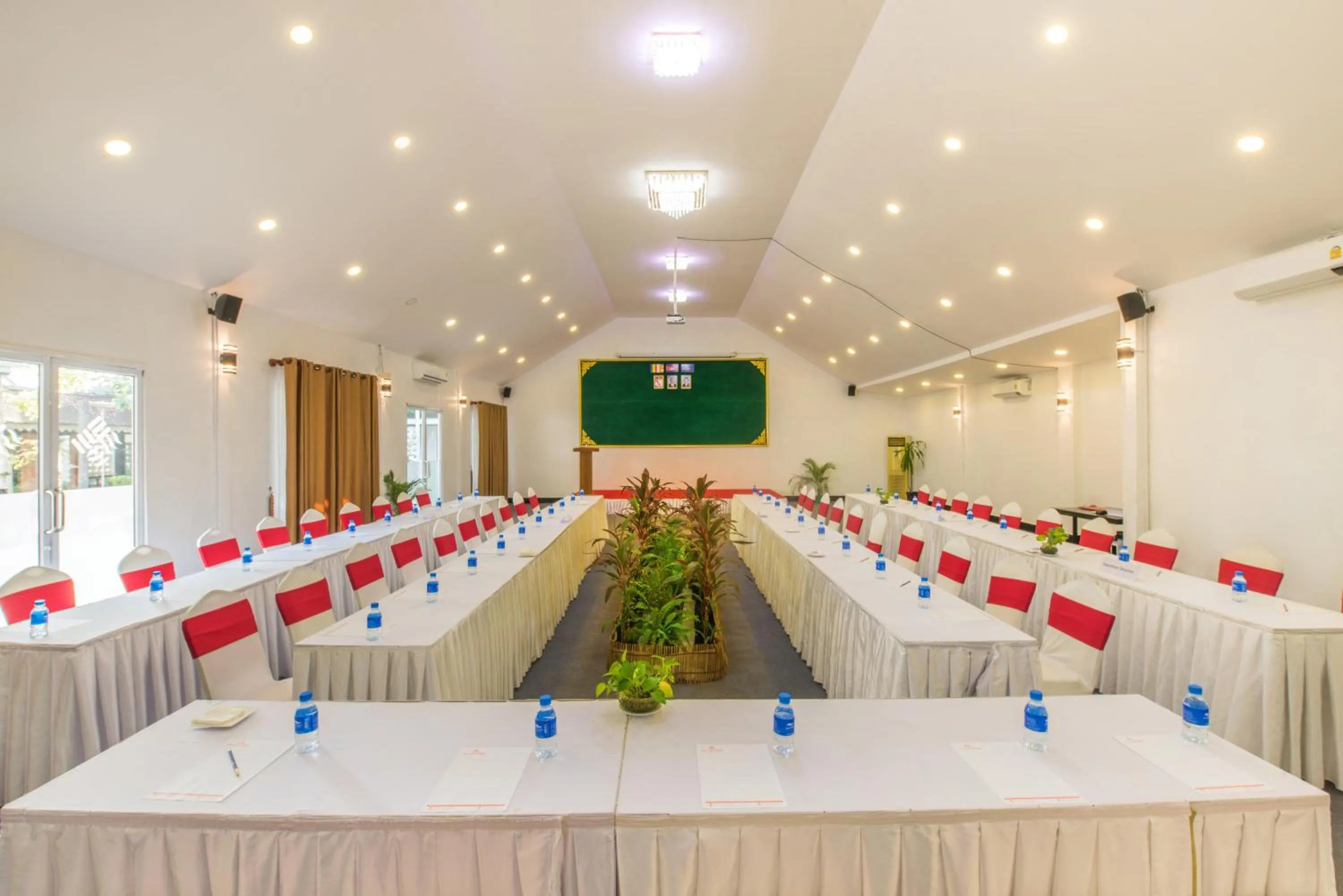 Meeting/conference room in The Sanctuary Residence