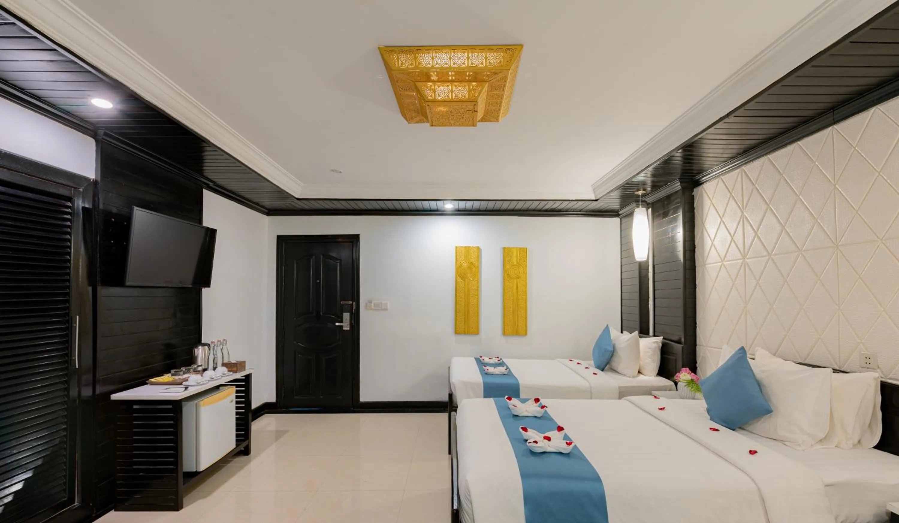 TV and multimedia, Bed in The Sanctuary Residence