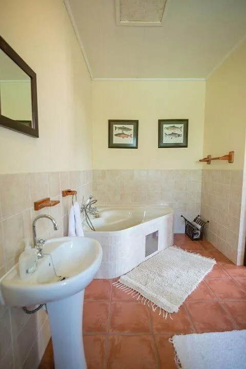 Bathroom in Catmandu