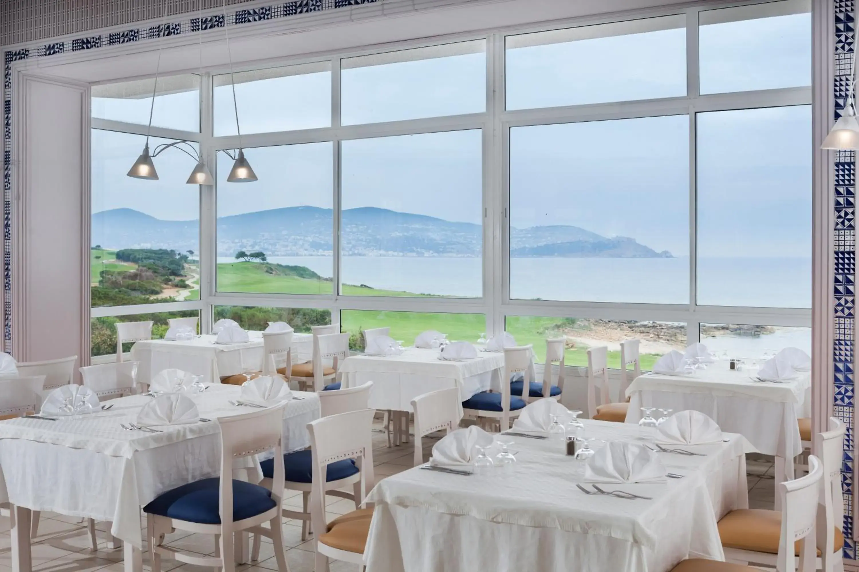 Restaurant/places to eat in Thabraca Thalasso & Diving Restaurant/places to eat in Thabraca Thalasso & Diving