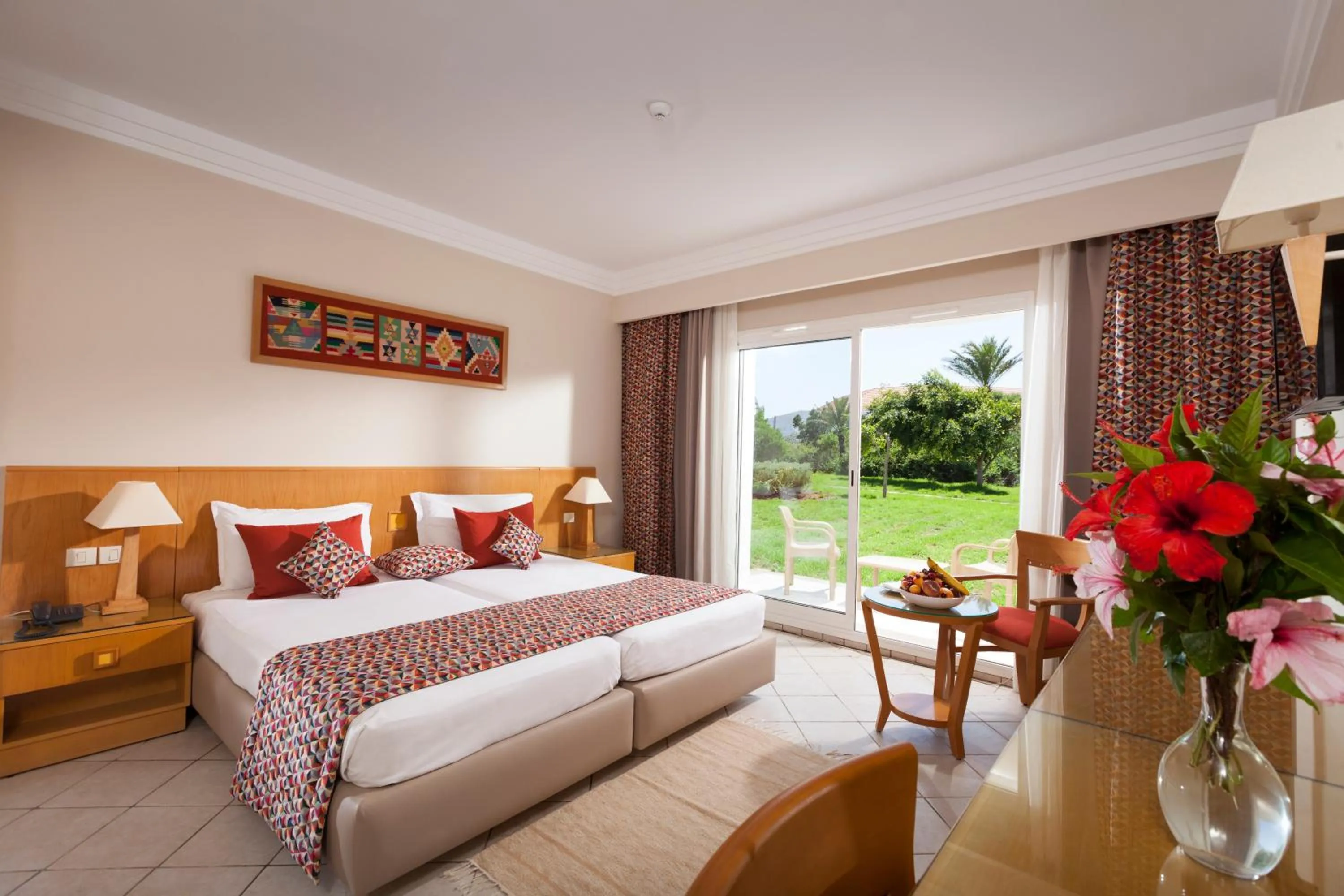 Photo of the whole room, Bed in Thabraca Thalasso & Diving