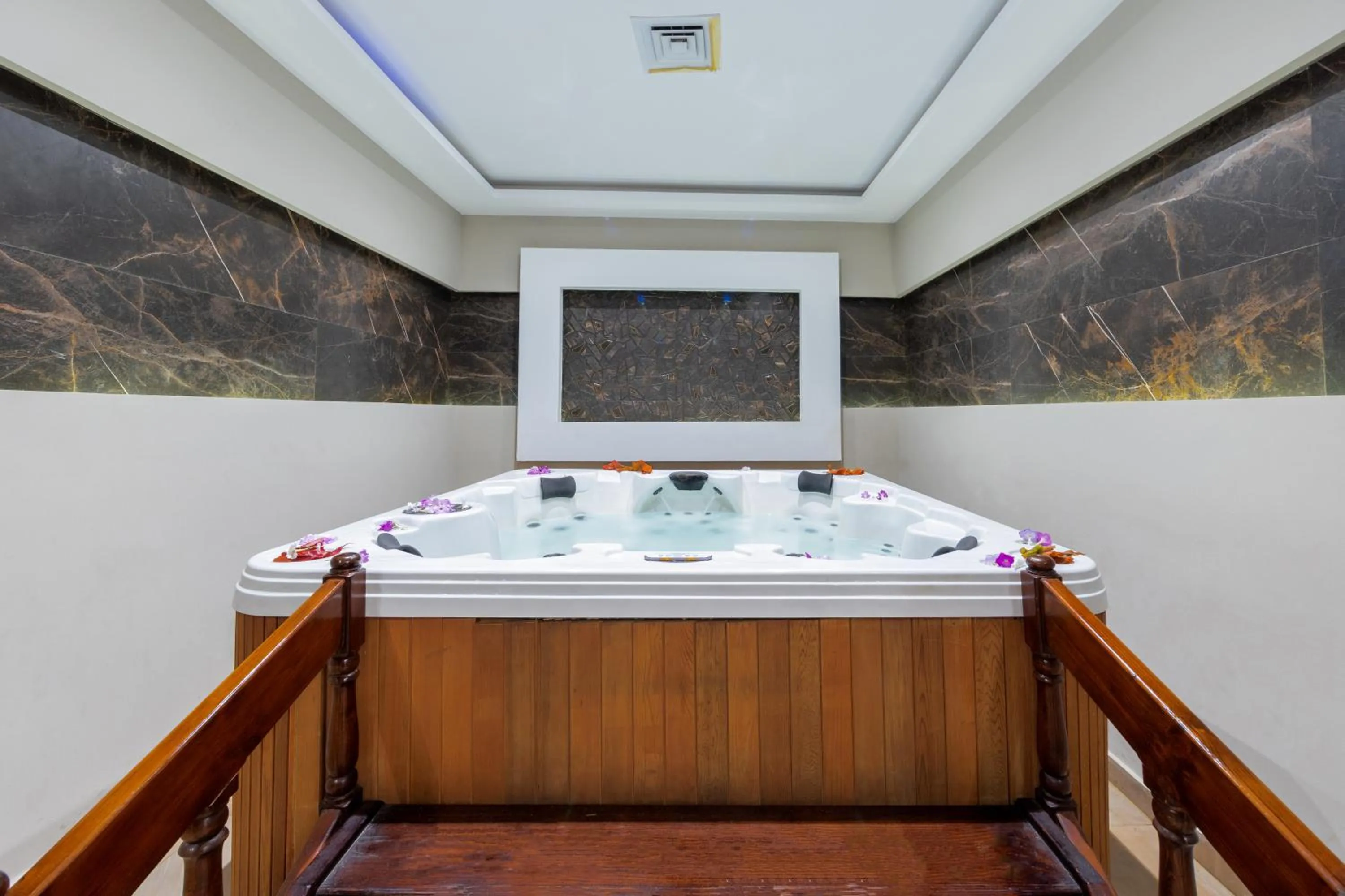 Spa and wellness centre/facilities in Seagull Beach Resort - Families and Couples Only