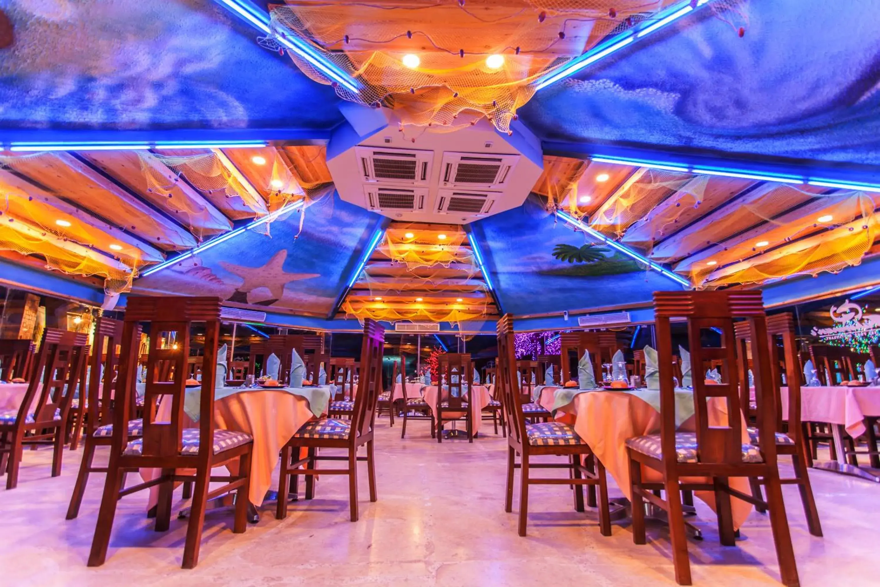 Restaurant/places to eat in Seagull Beach Resort - Families and Couples Only Restaurant/places to eat in Seagull Beach Resort - Families and Couples Only