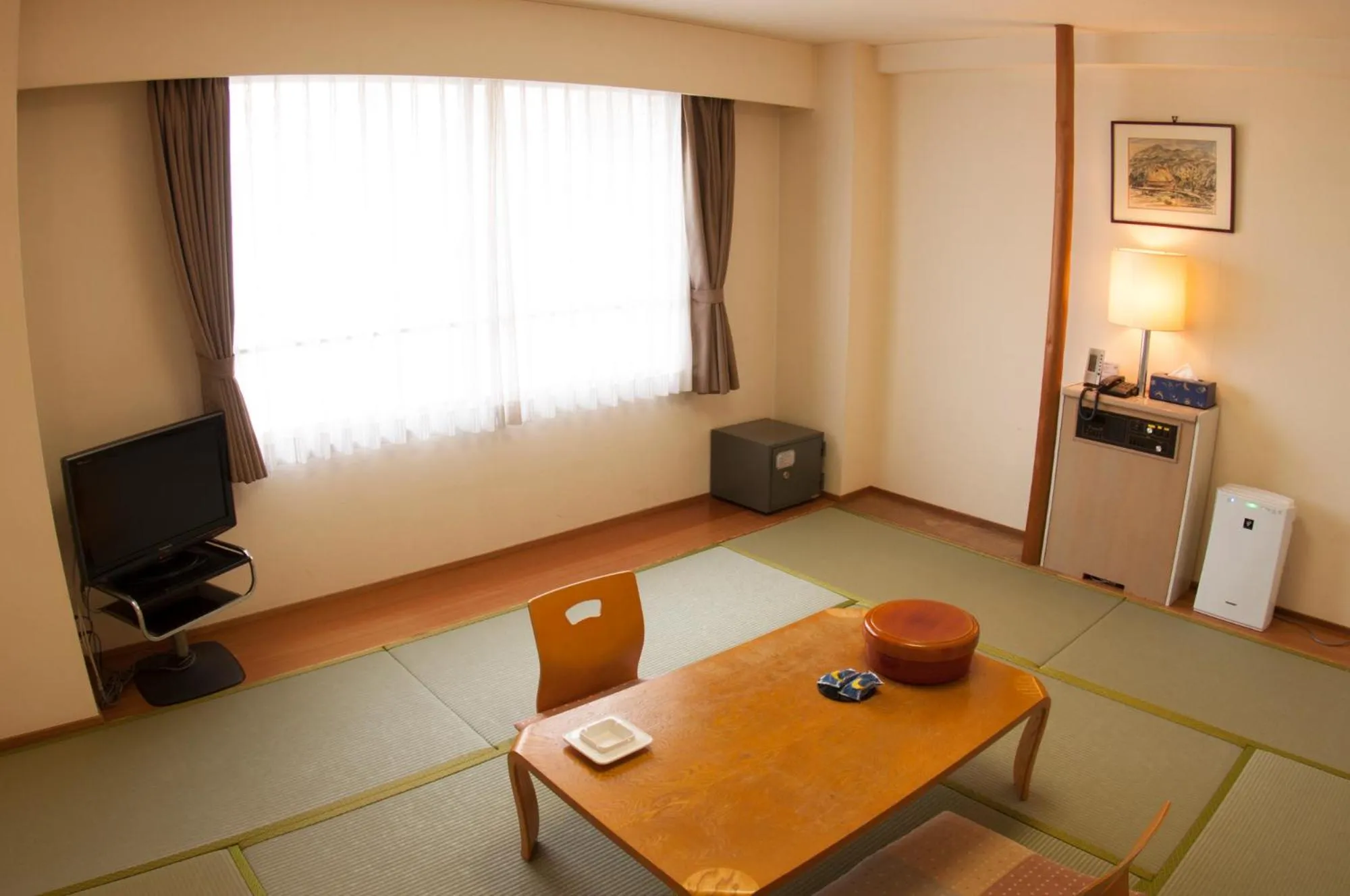 Photo of the whole room in Hotel Luna Park