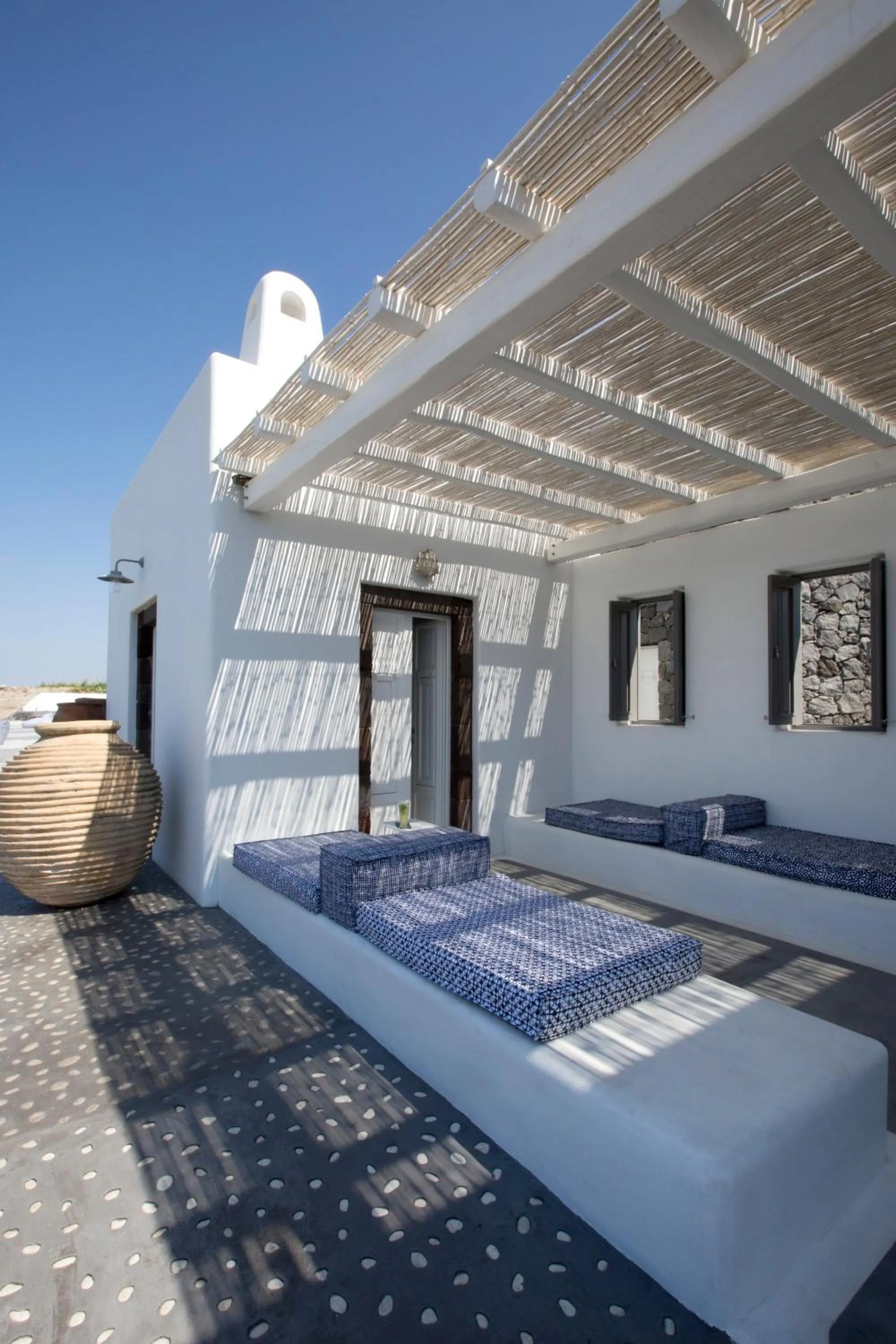 Erosantorini Estate
