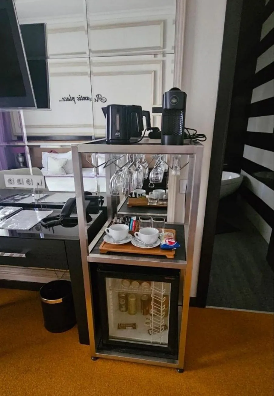 Coffee/tea facilities in Mirax Boutique Hotel