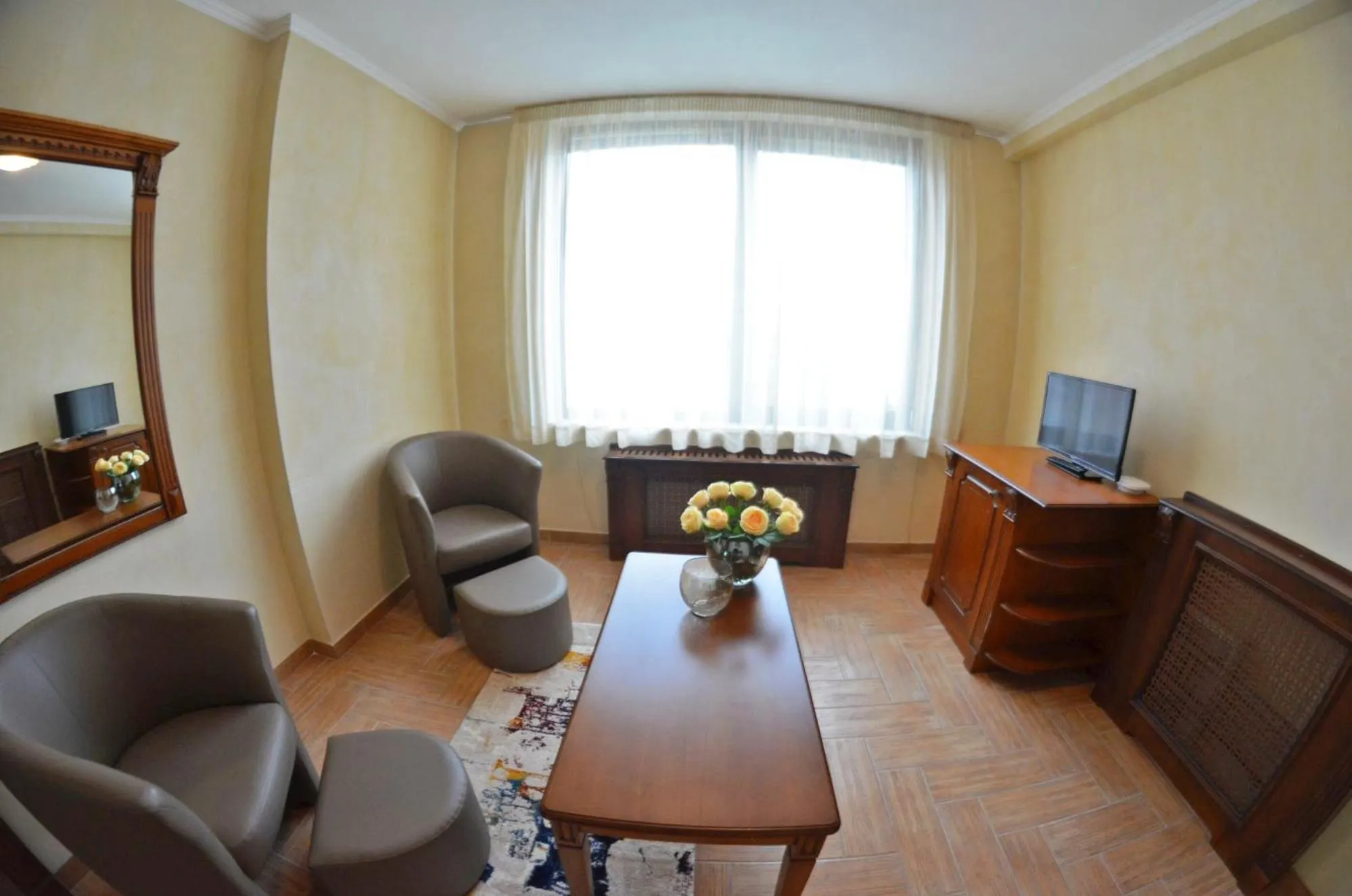 Living room in Central West Hotel