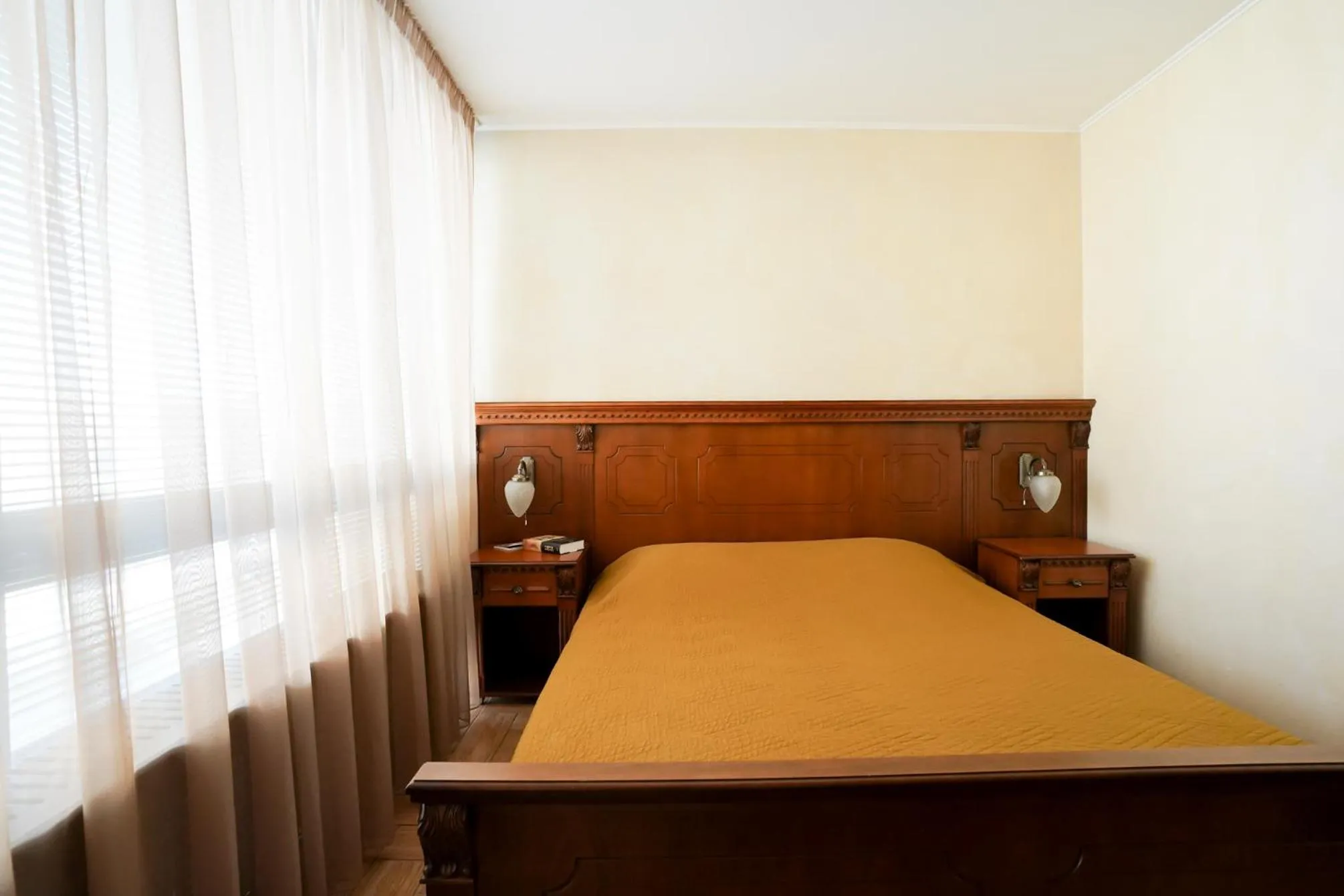 Bed in Central West Hotel