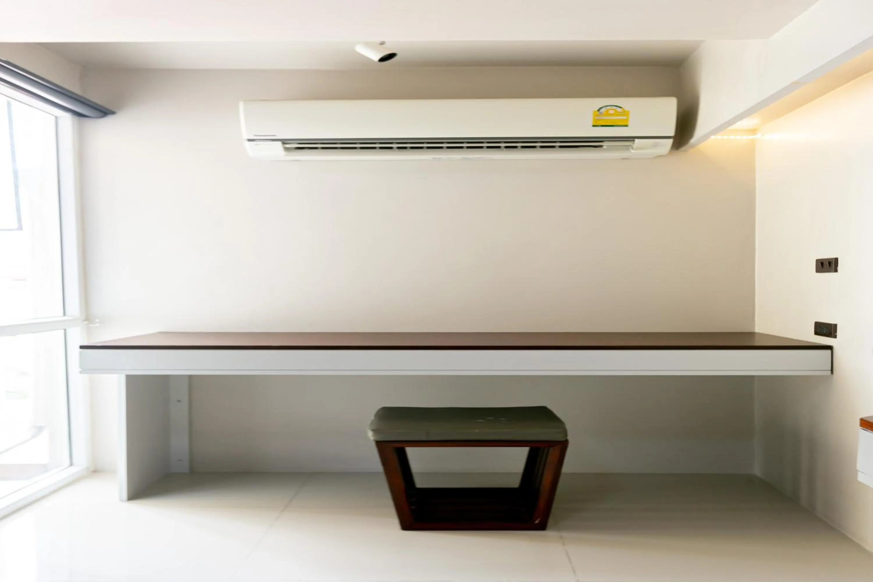 air conditioner in A Room Bangkok Sathorn