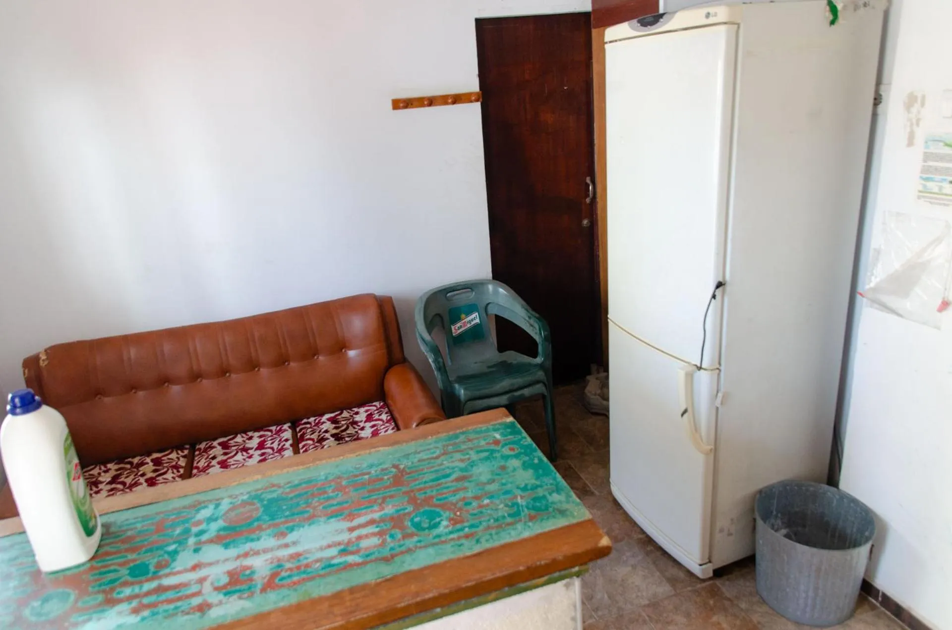 Kitchen or kitchenette in Hospedaje Lisboa Algeciras P Ca 0214 y A Ca 0232