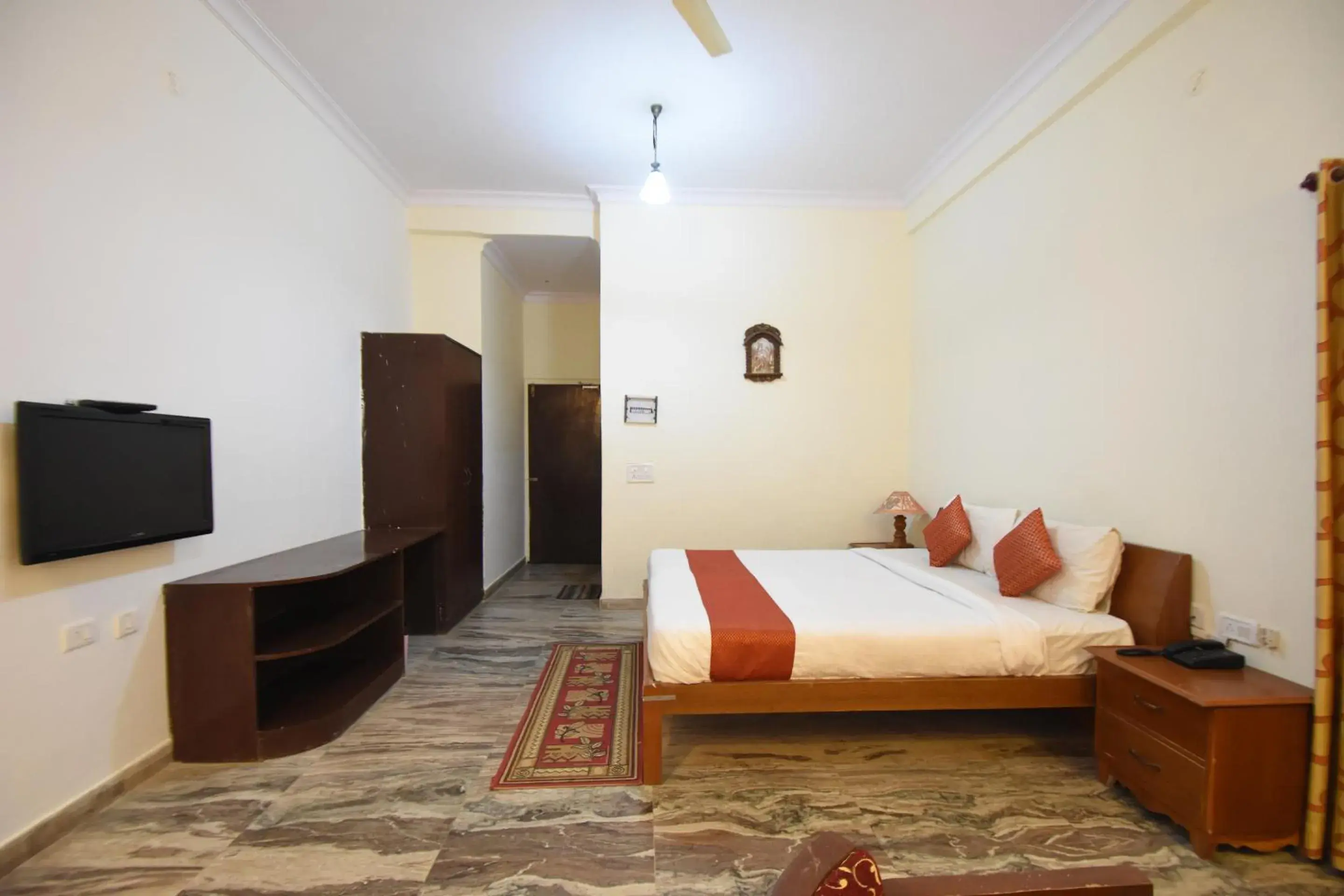 Bed in Satyam Palace Resort Bed in Satyam Palace Resort