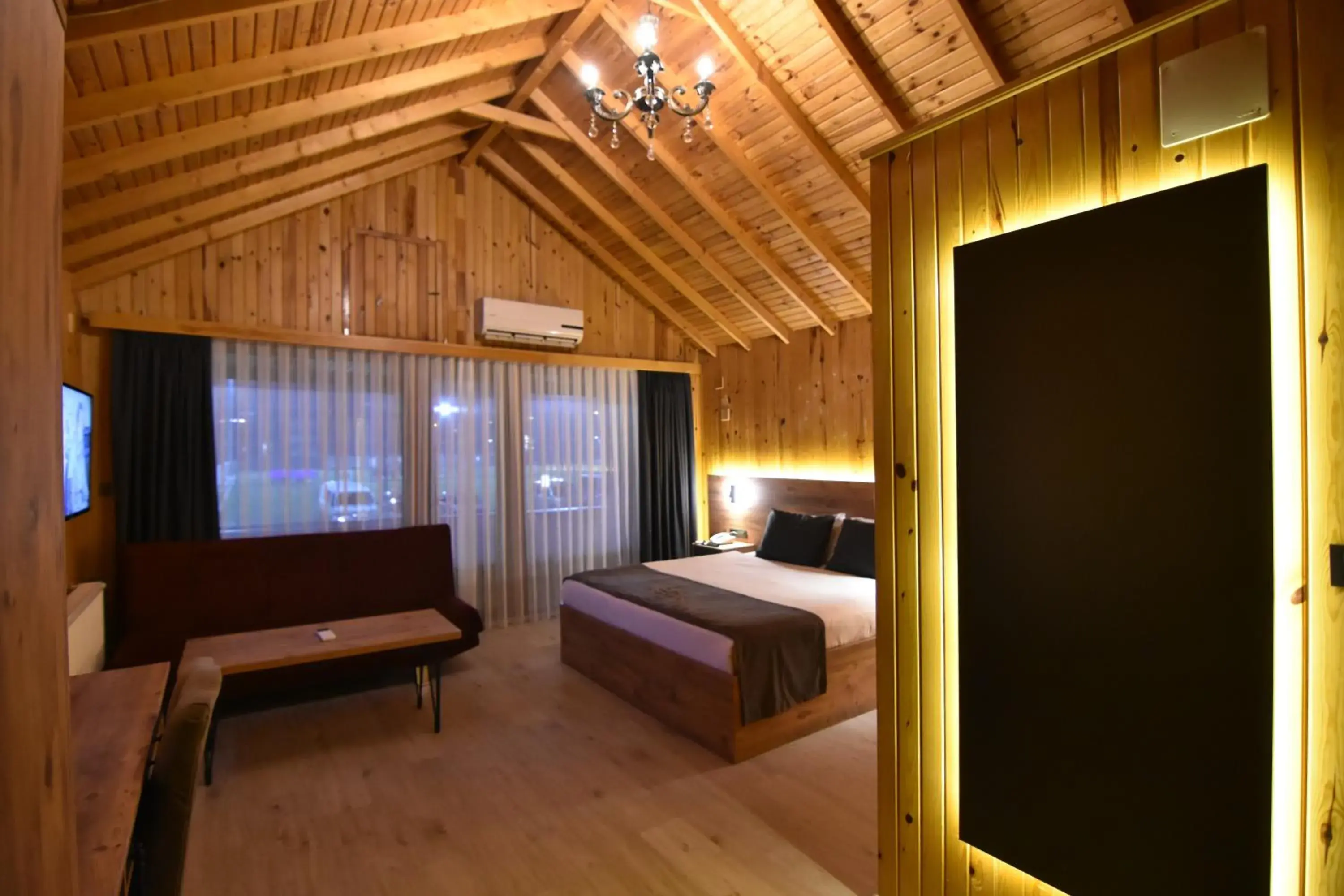 Bed in Green Palace Suite Hotel Bed in Green Palace Suite Hotel