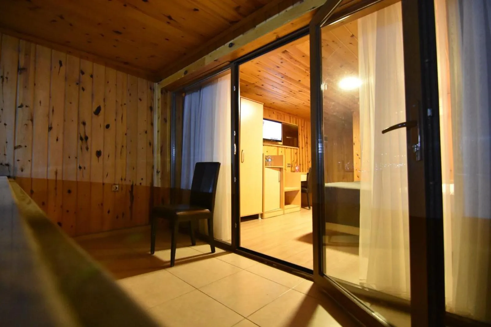 Green Palace Suite Hotel