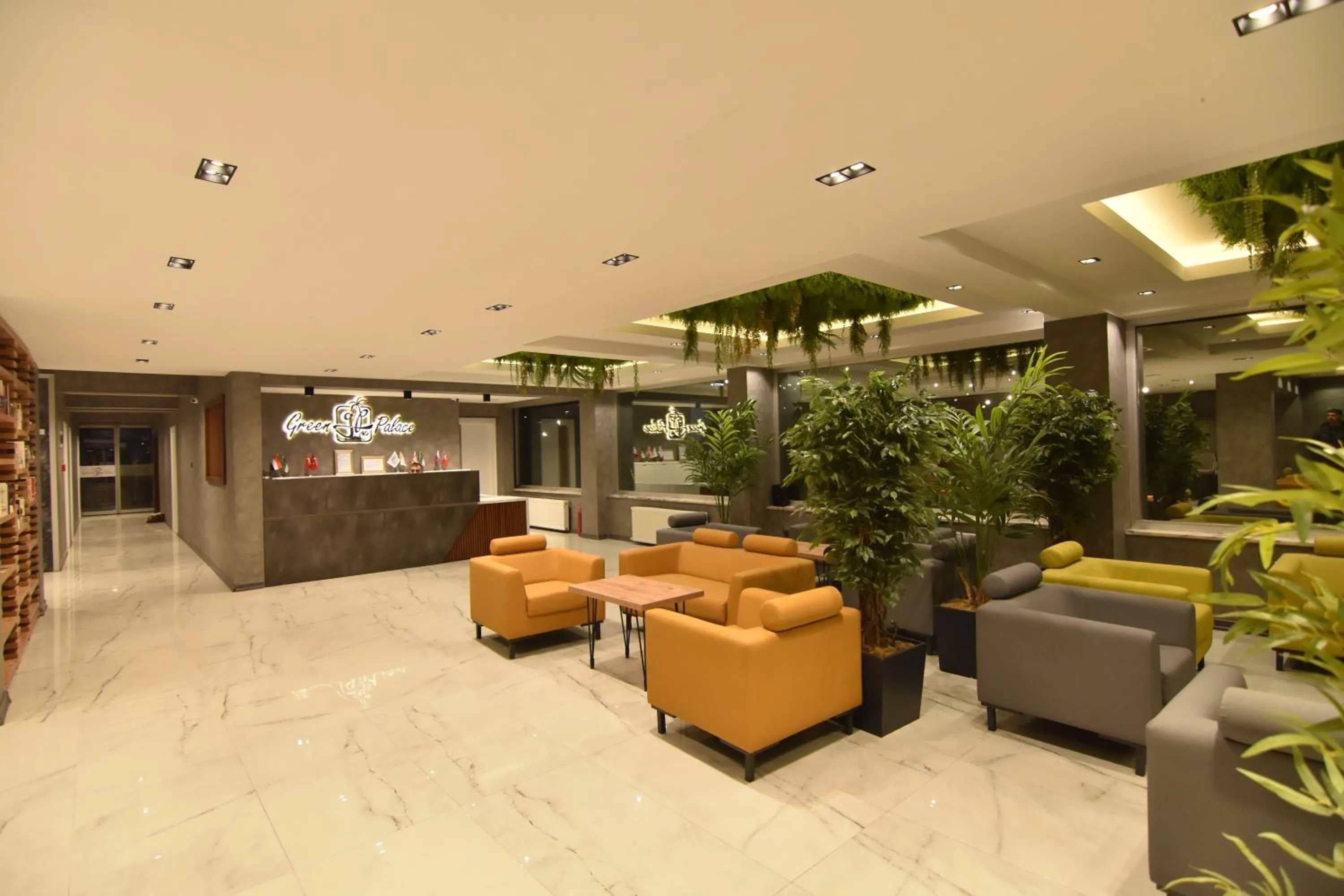 Green Palace Suite Hotel