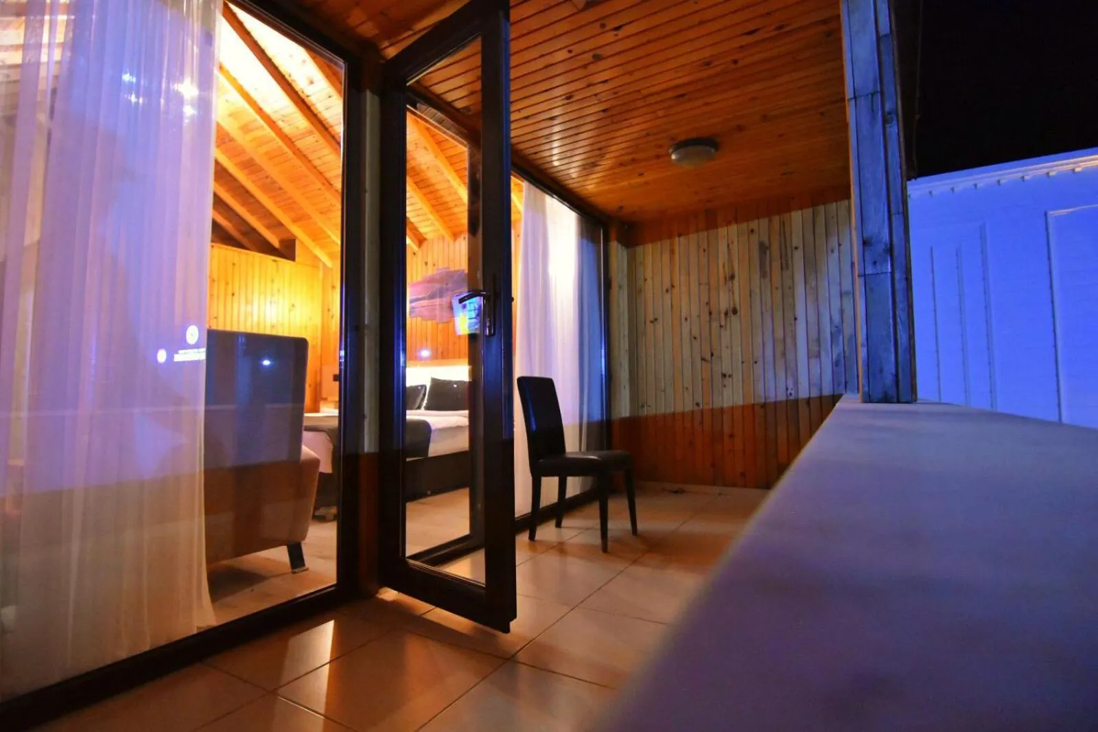 Green Palace Suite Hotel