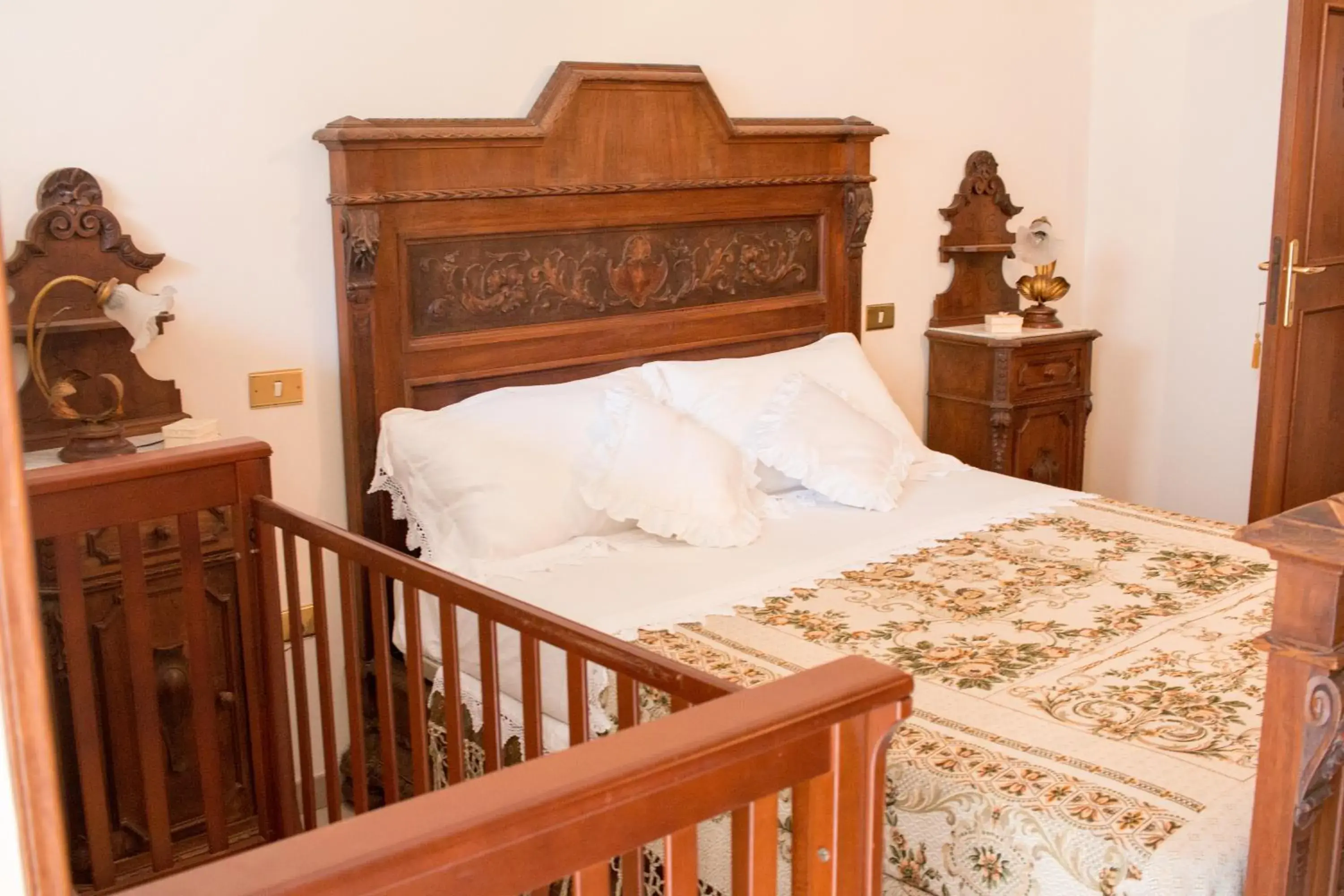 Deluxe Room (2 Adults + 1 Child) - single occupancy in Il Mughetto Deluxe Room (2 Adults + 1 Child) - single occupancy in Il Mughetto