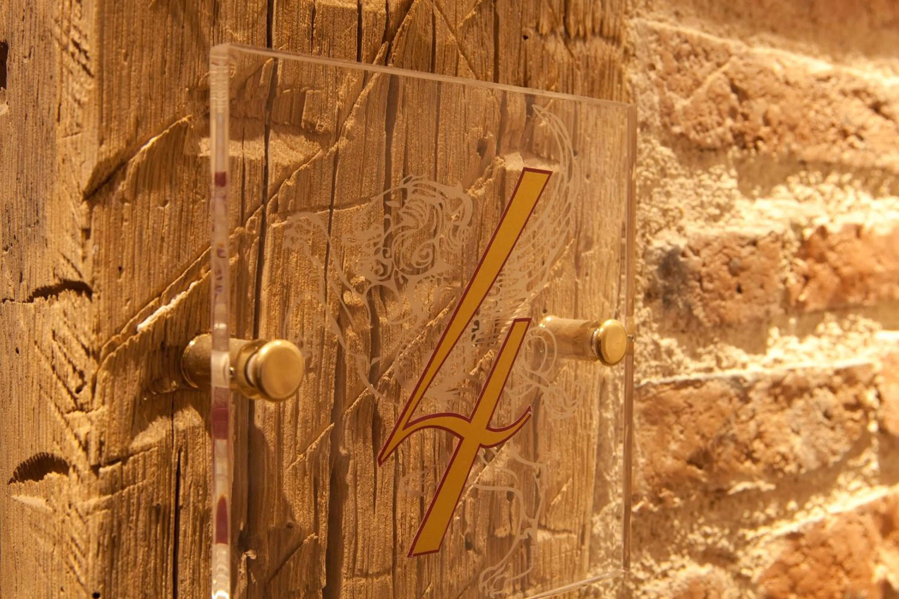 Decorative detail in Hôtel Le Griffon d'Or