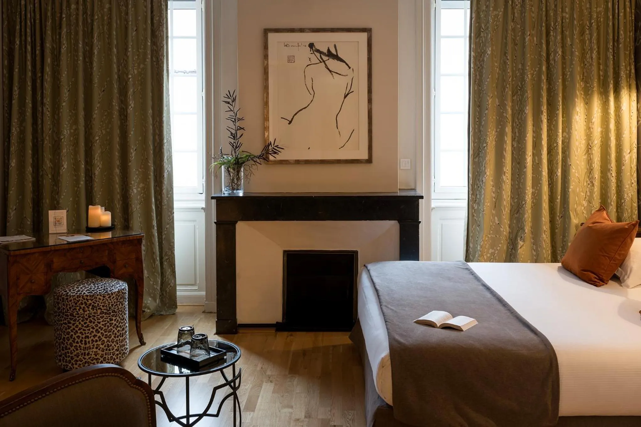 Bed in Hôtel Le Griffon d'Or