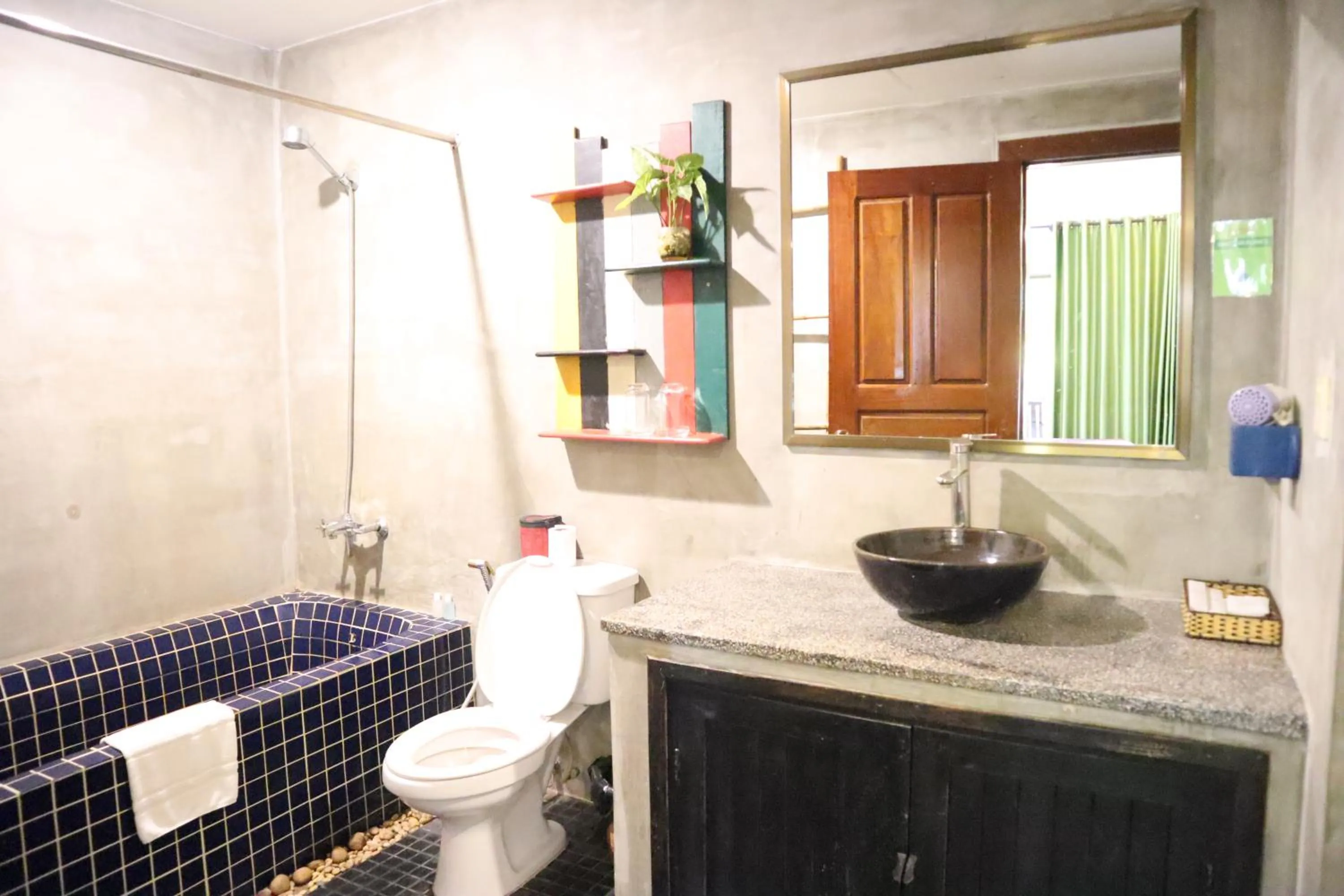 Toilet in La Niche D'angkor Boutique Hotel