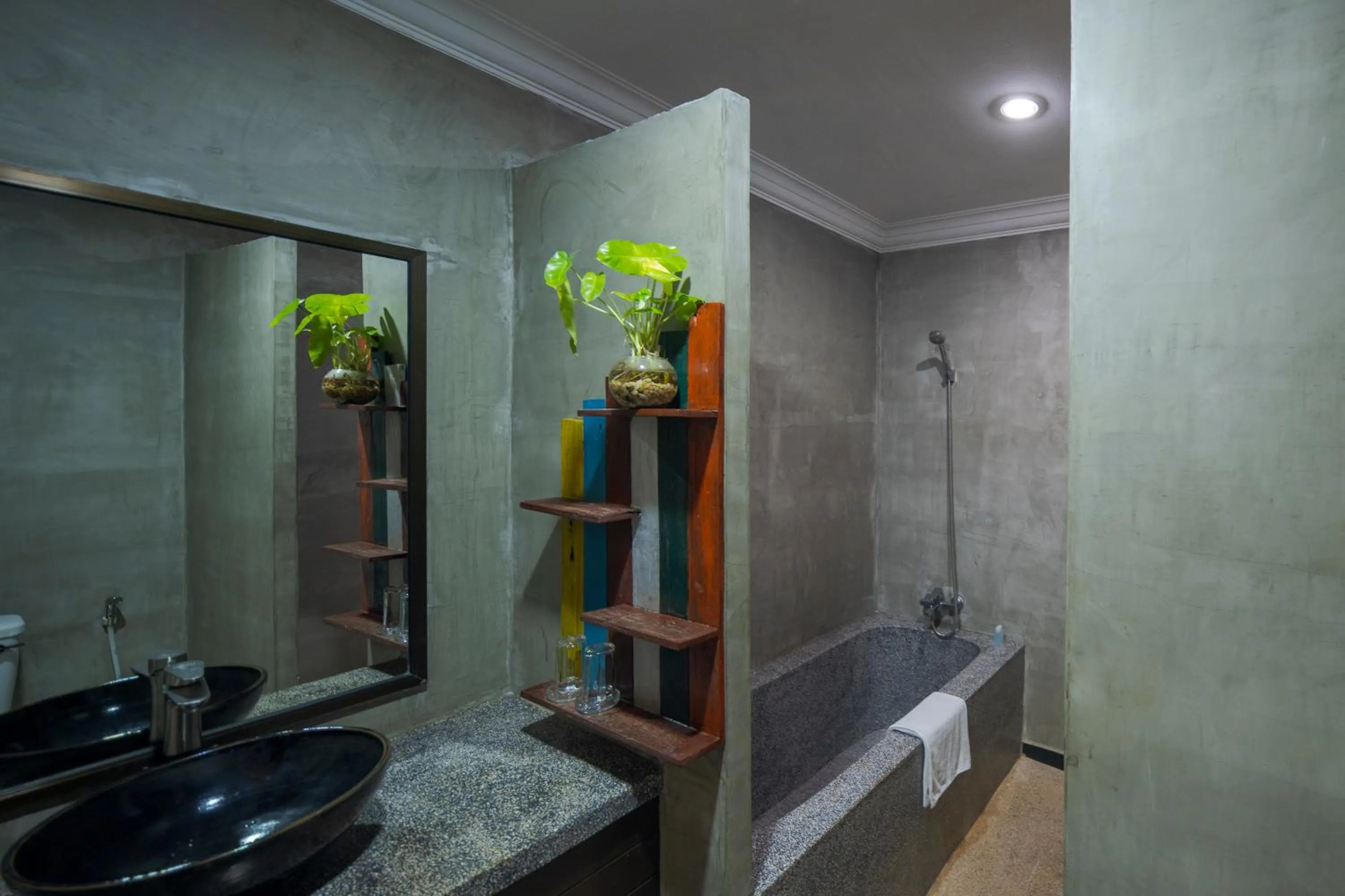 Bathroom in La Niche D'angkor Boutique Hotel