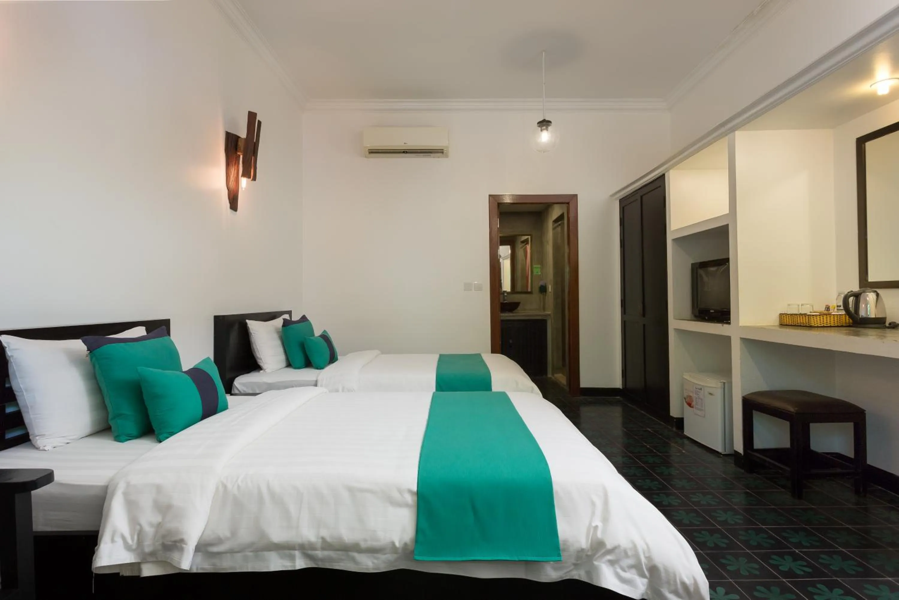 Bedroom, Bed in La Niche D'angkor Boutique Hotel