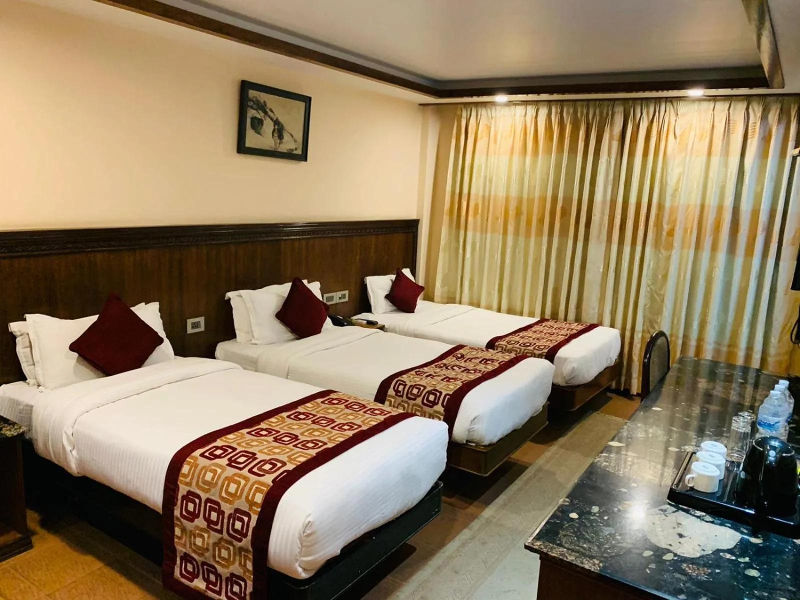 Bed in Hotel Manang - Thamel, Kathmandu