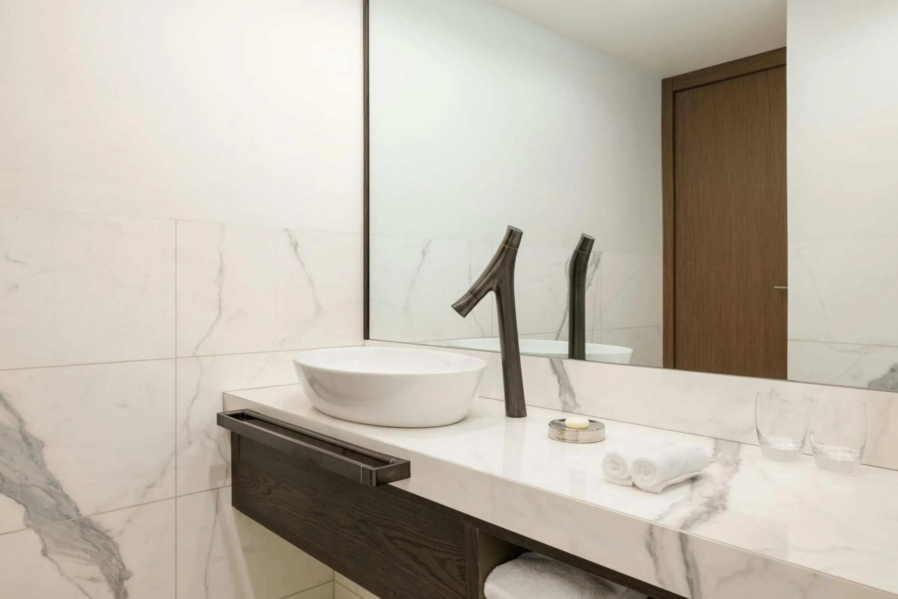 Bathroom in Sheraton Grand Tbilisi Metechi Palace