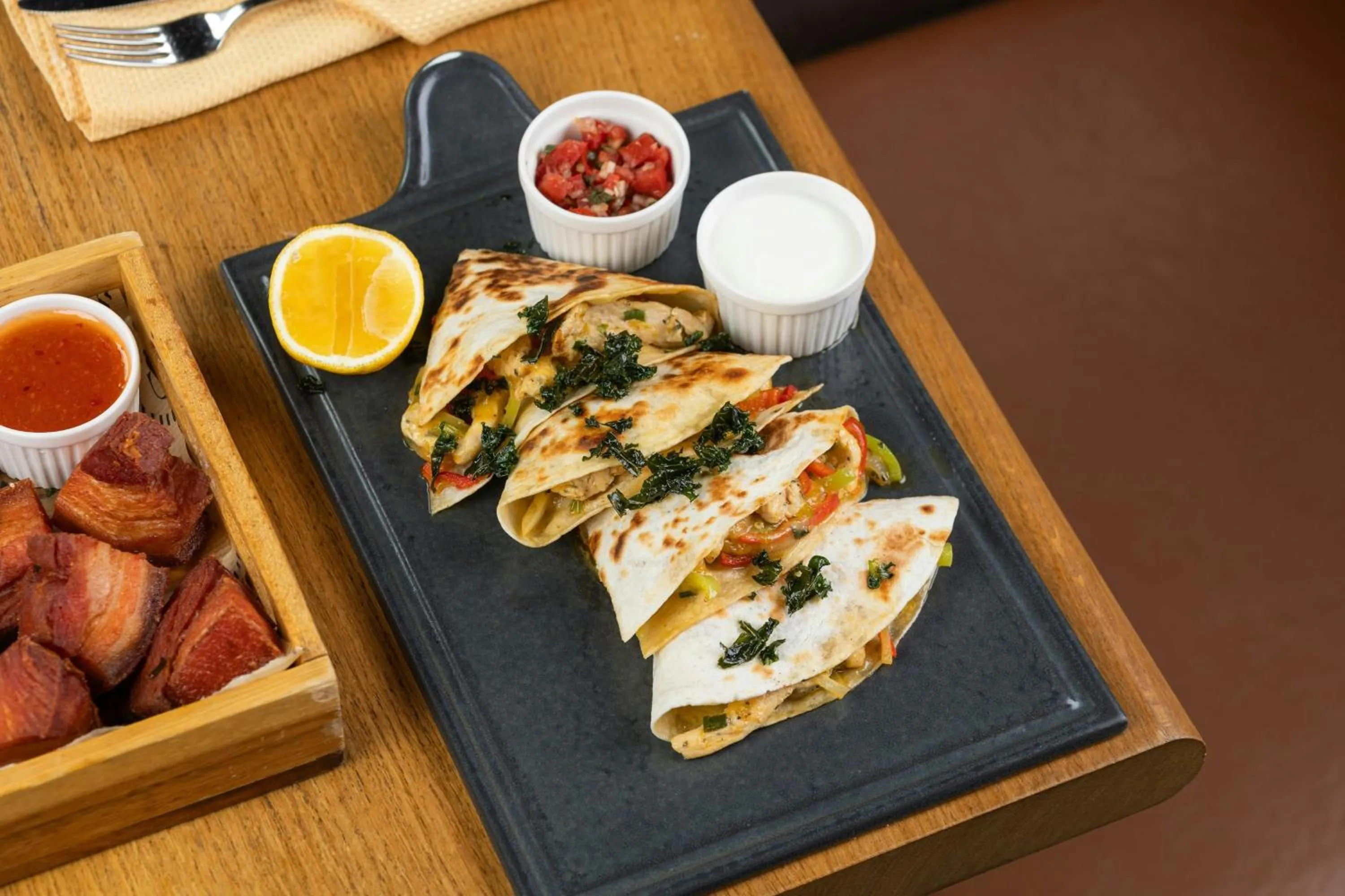 Restaurant/places to eat in Sheraton Grand Tbilisi Metechi Palace