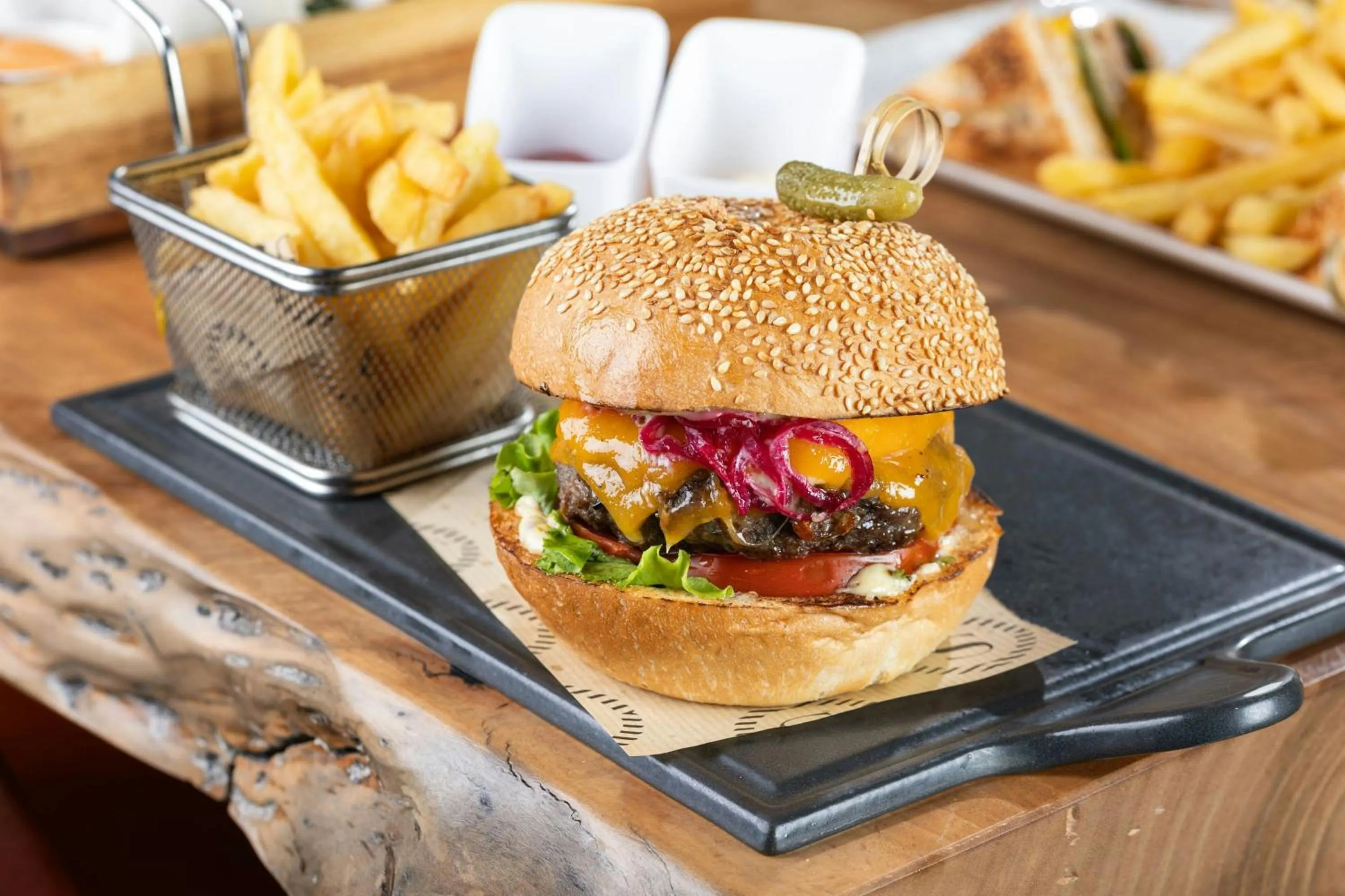 Restaurant/places to eat in Sheraton Grand Tbilisi Metechi Palace