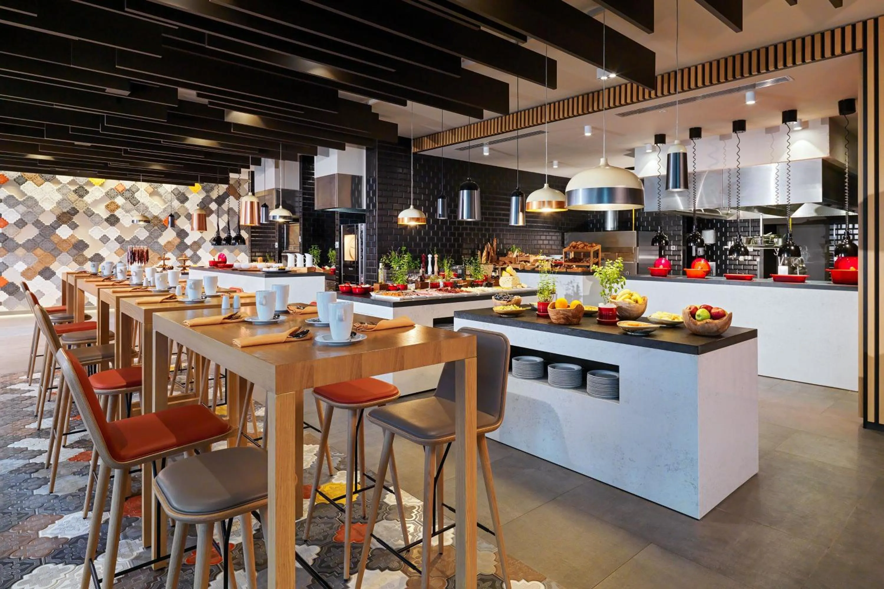 Breakfast in Sheraton Grand Tbilisi Metechi Palace