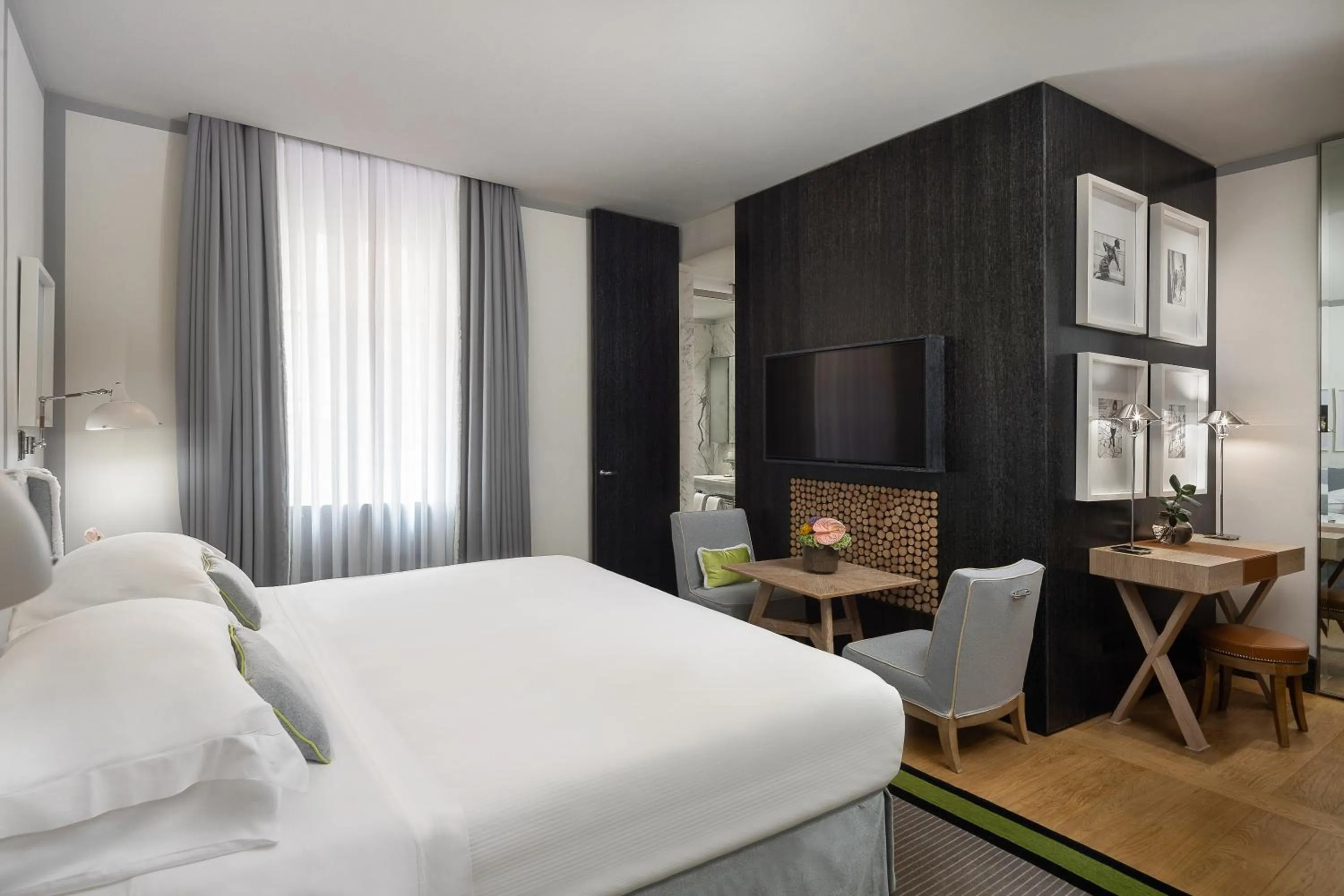 Bedroom, Bed in Portrait Roma - Lungarno Collection