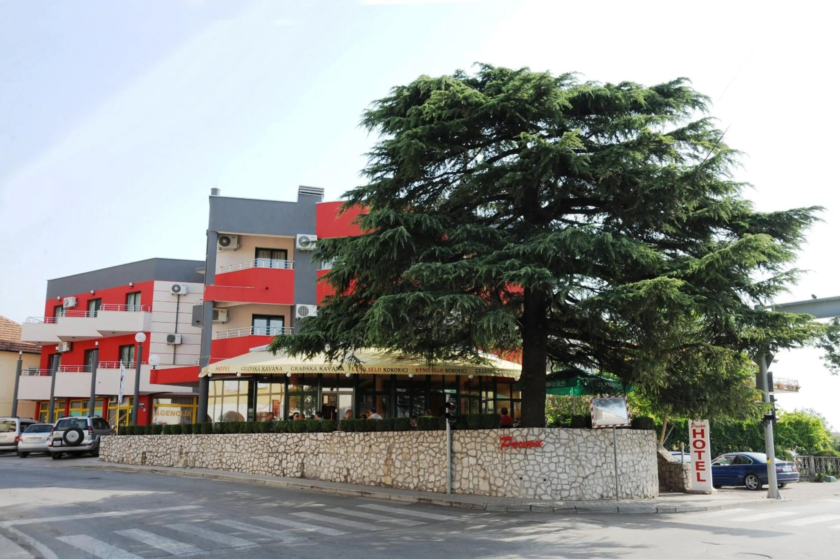 Facade/entrance in Hotel Prvan