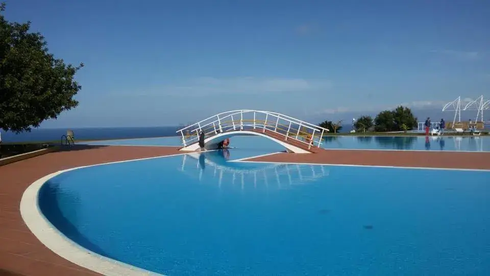 Swimming pool in Hotel Torre Normanna Swimming pool in Hotel Torre Normanna