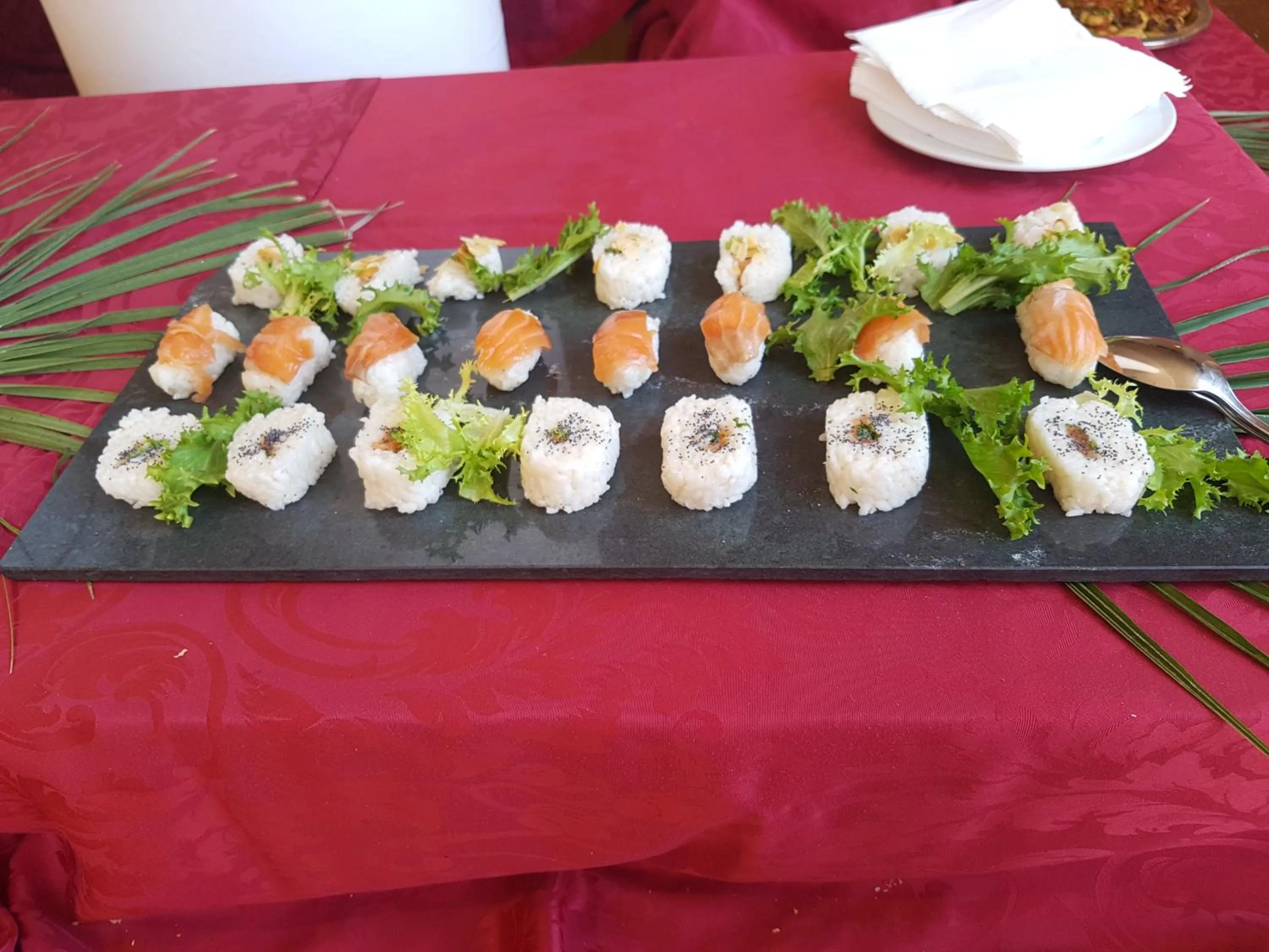 Restaurant/places to eat in Hotel Torre Normanna