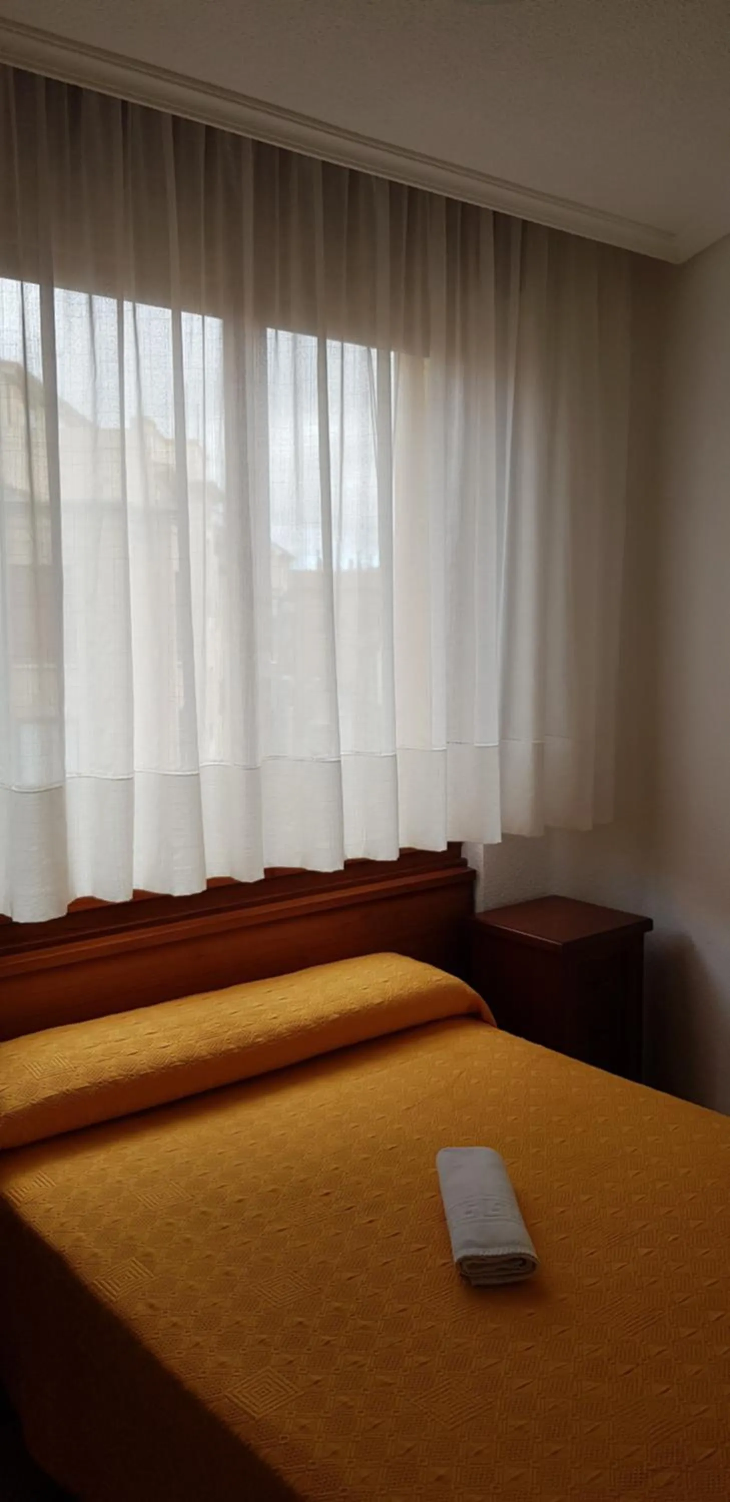 Bed in Pension Salamanca
