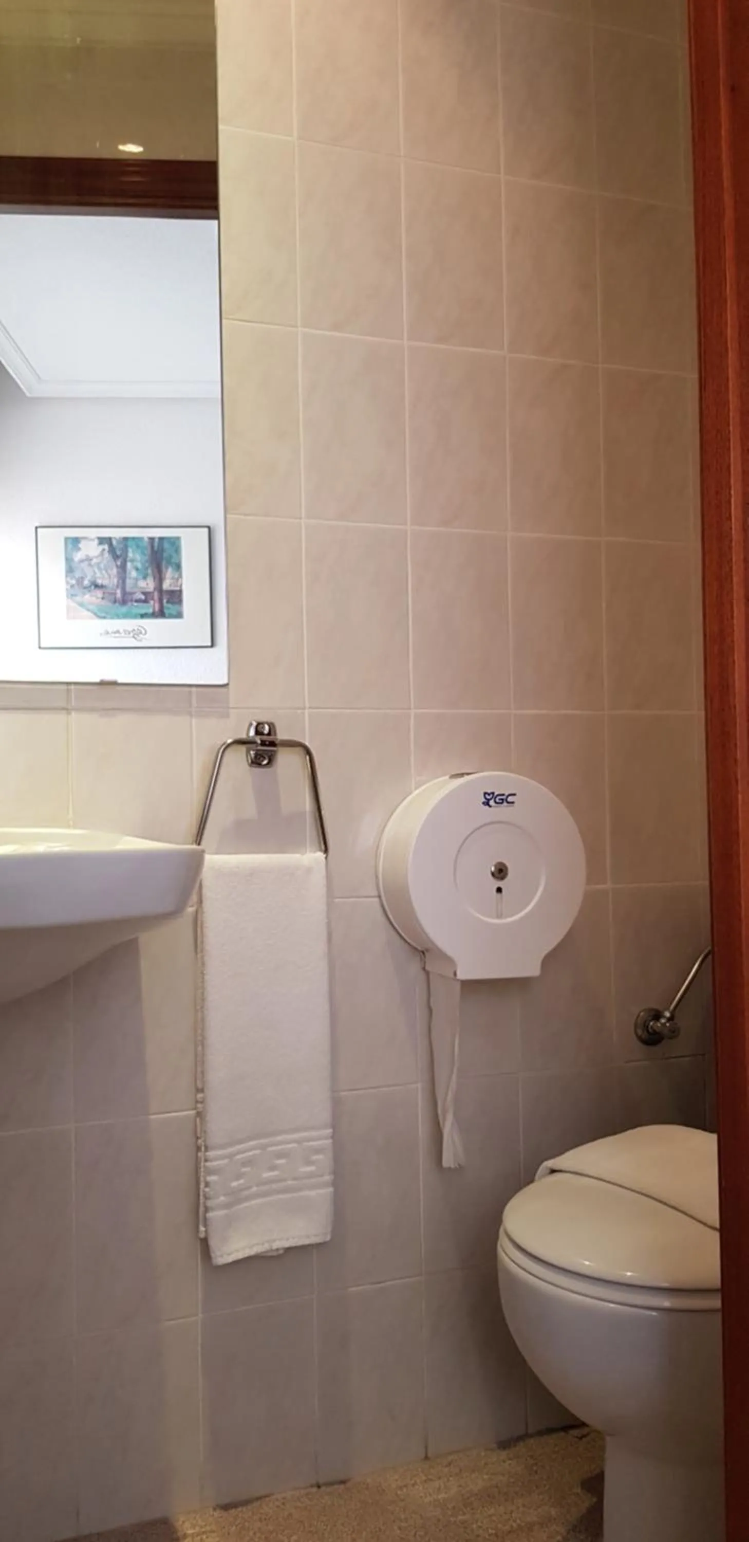 Bathroom in Pension Salamanca
