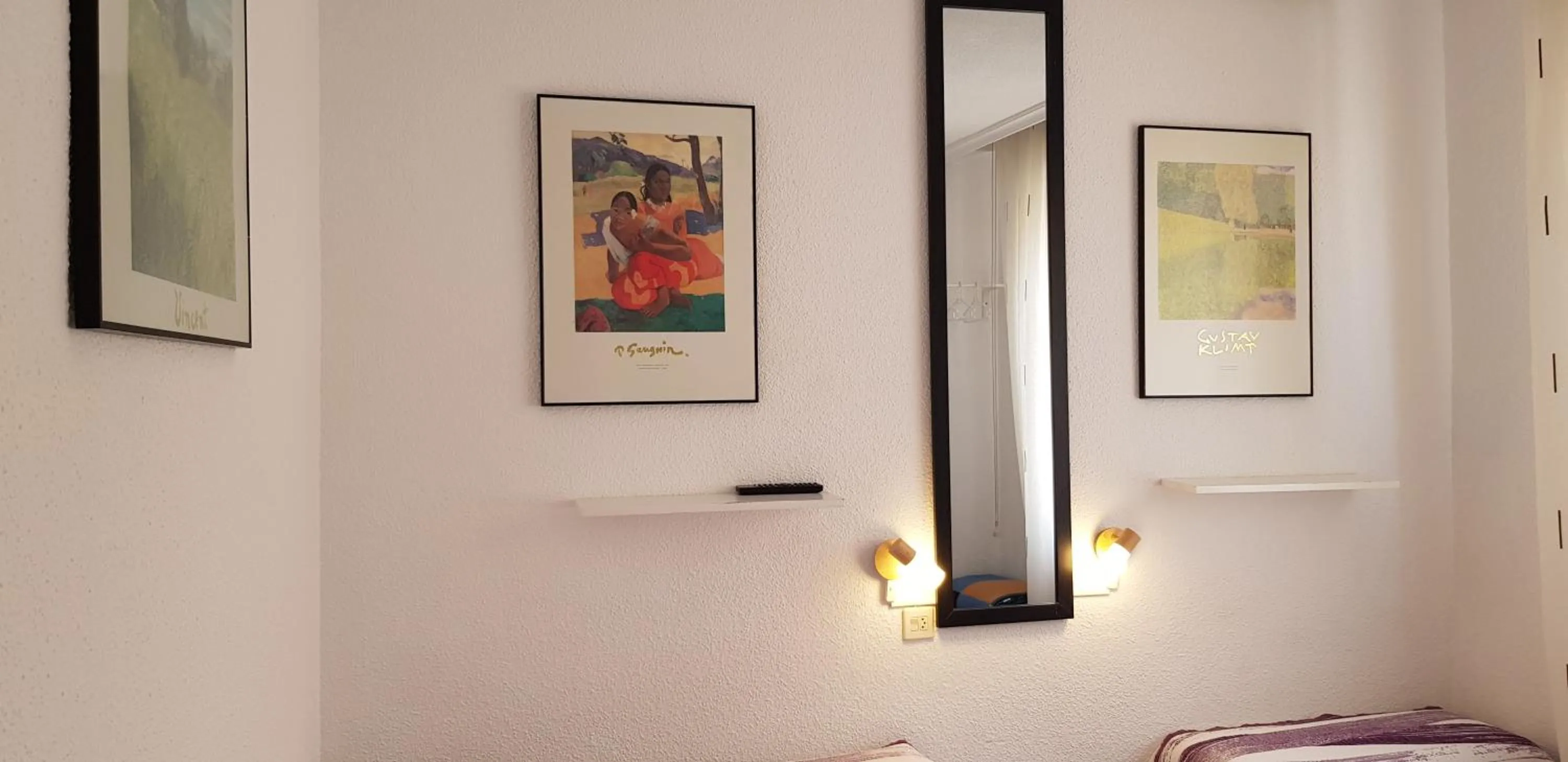 Bedroom, Bed in Pension Salamanca